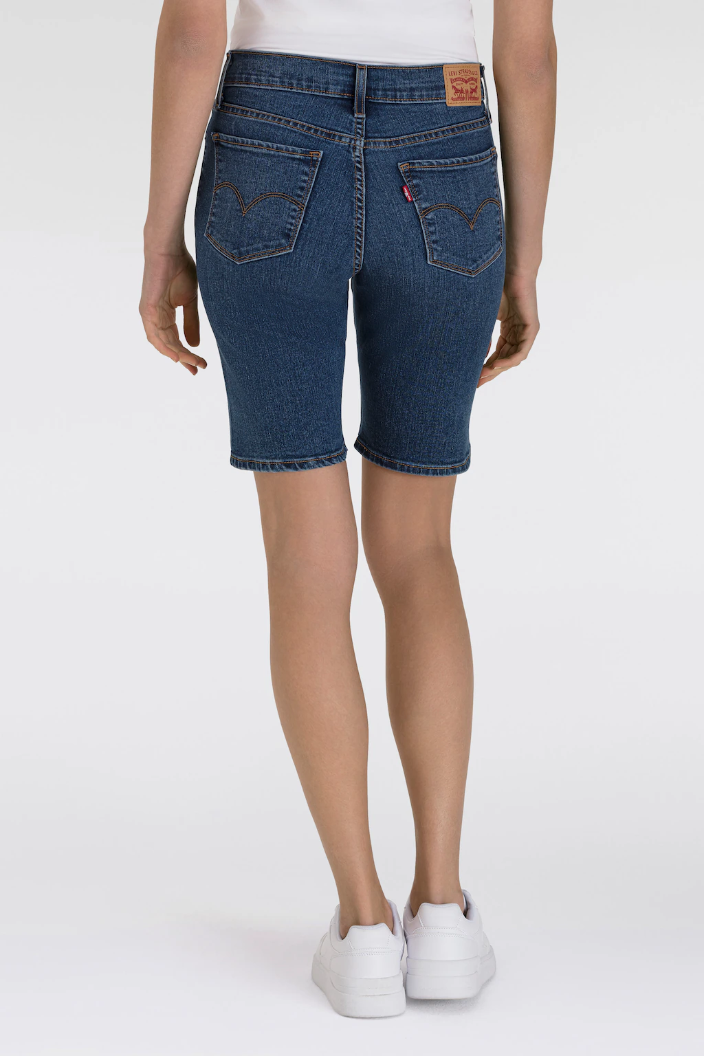 Levis Shorts "SHAPING BERMUDA", Sommerhose im Five-Pocket Style günstig online kaufen