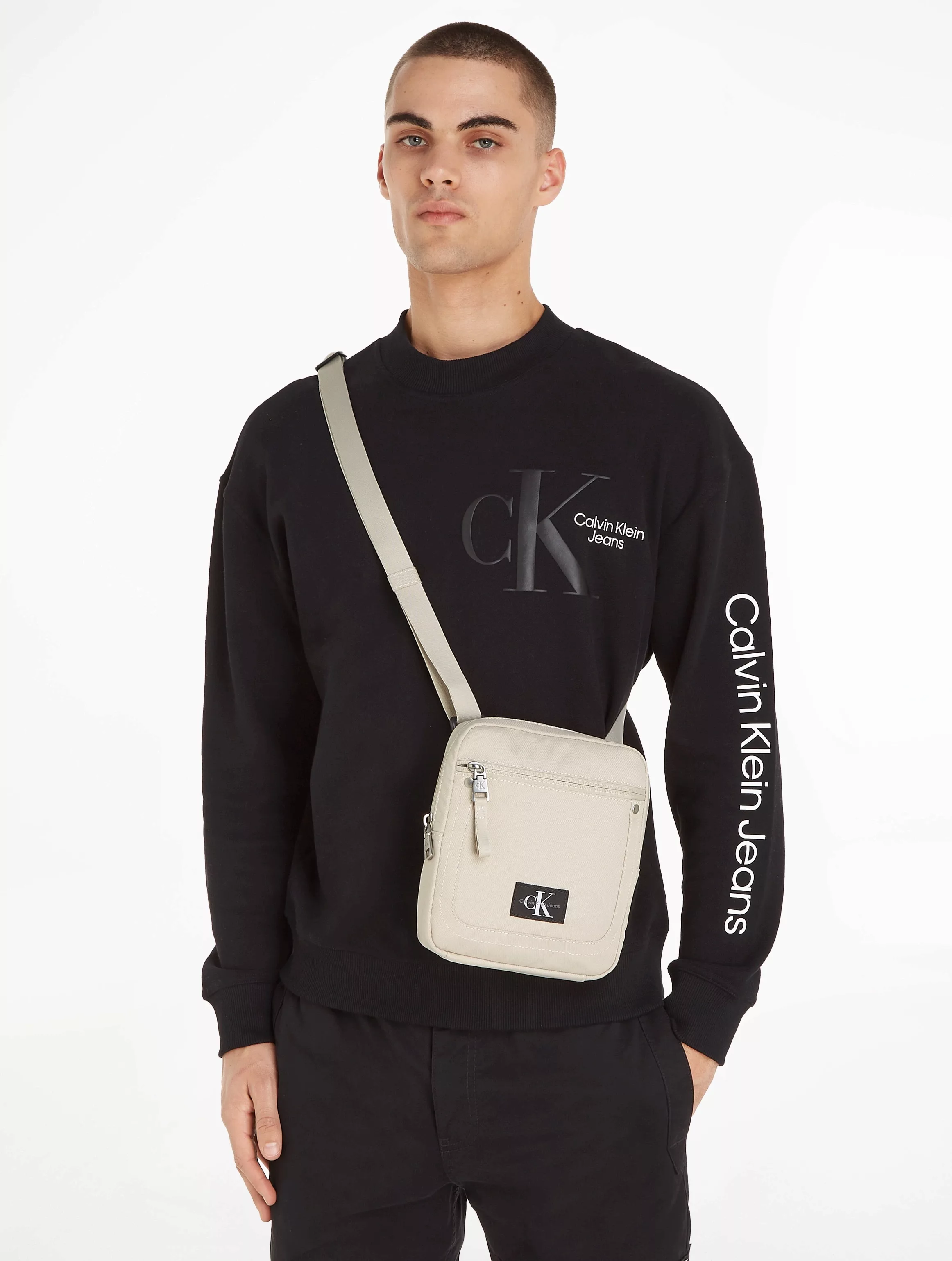 Calvin Klein Jeans Mini Bag "SPORT ESSENTIALS REPORTER18 W", in schlichtem günstig online kaufen