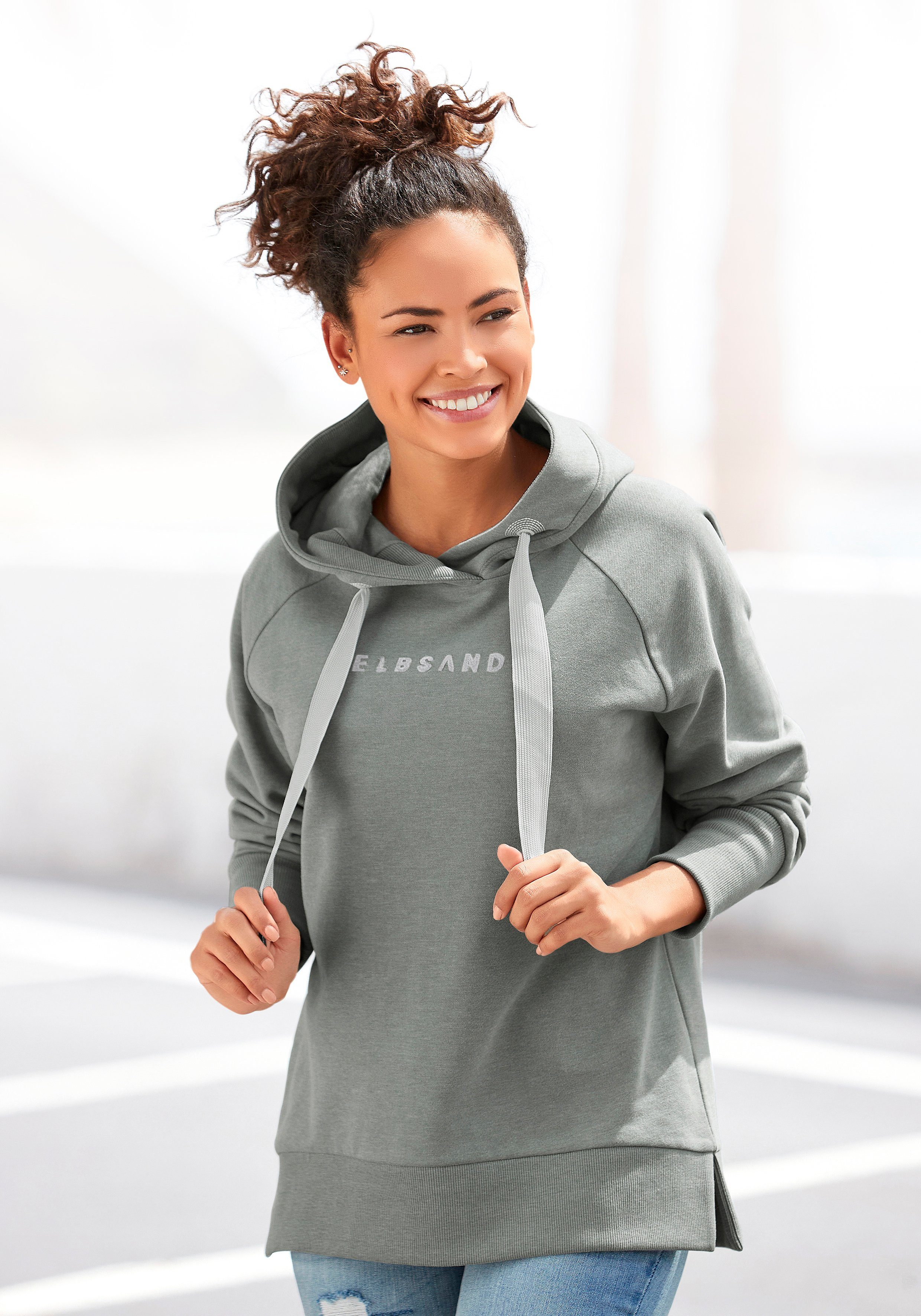 Elbsand Kapuzensweatshirt "Svana", mit Logoprint, bequemer Hoodie, seitlich günstig online kaufen