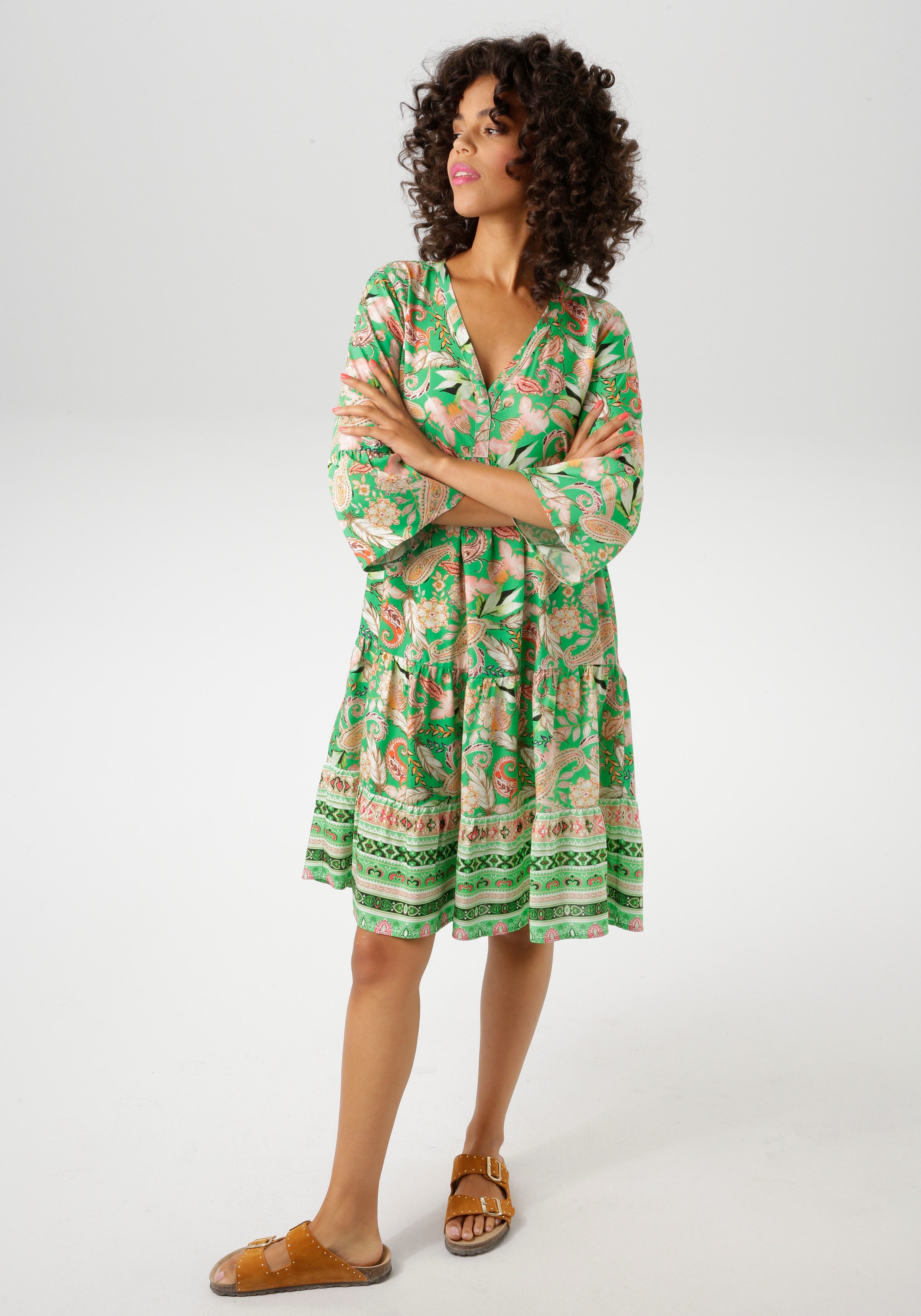 Aniston CASUAL Tunikakleid mit fantasievolle, farbharmonischen günstig online kaufen