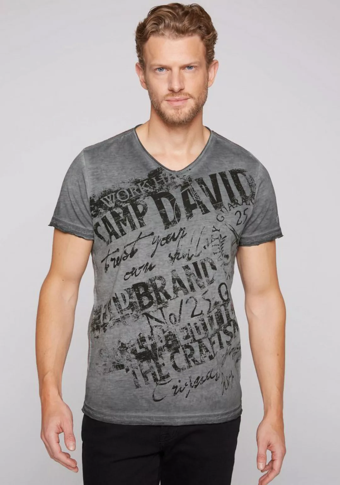 CAMP DAVID T-Shirt mit Marken-Schriftzug auf der Front günstig online kaufen