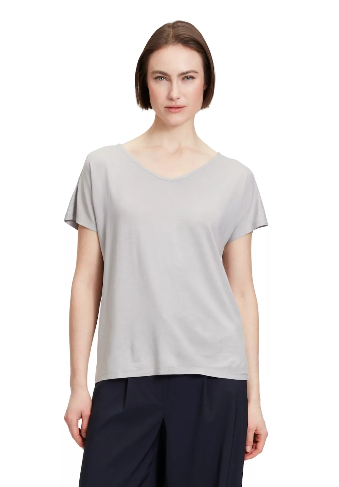 Betty Barclay Kurzarmshirt "Betty Barclay Basic Shirt mit V-Ausschnitt", Fo günstig online kaufen