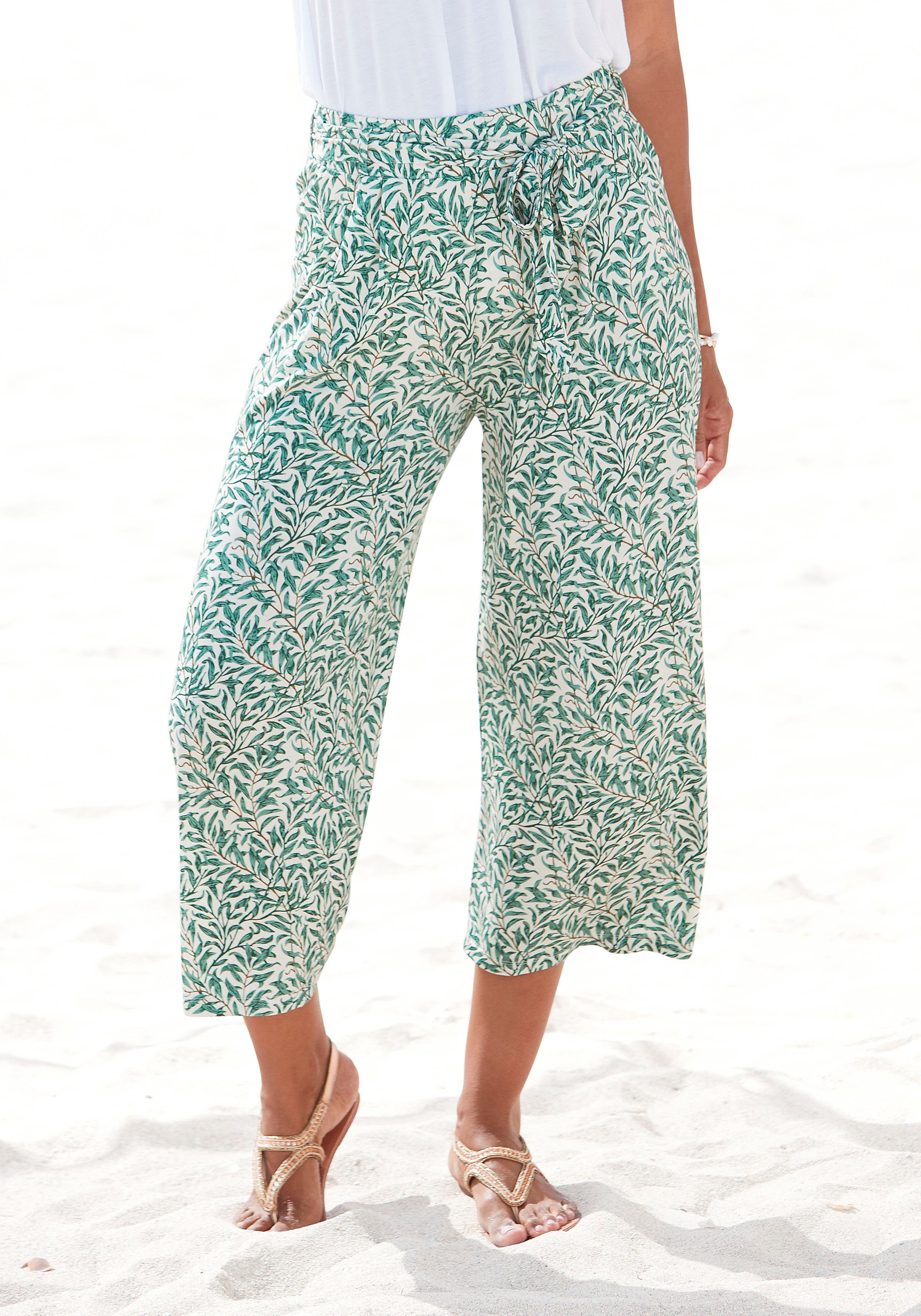 Beachtime Culotte (mit Bindegürtel) mit Blätterdruck günstig online kaufen