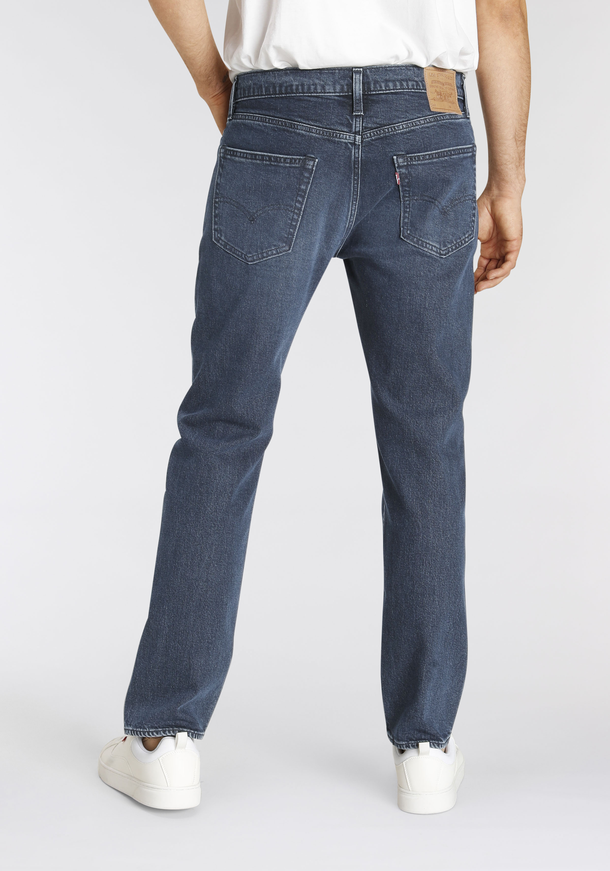 Levi's® Tapered-fit-Jeans 502 TAPER in elegantem, modernem Stil günstig online kaufen