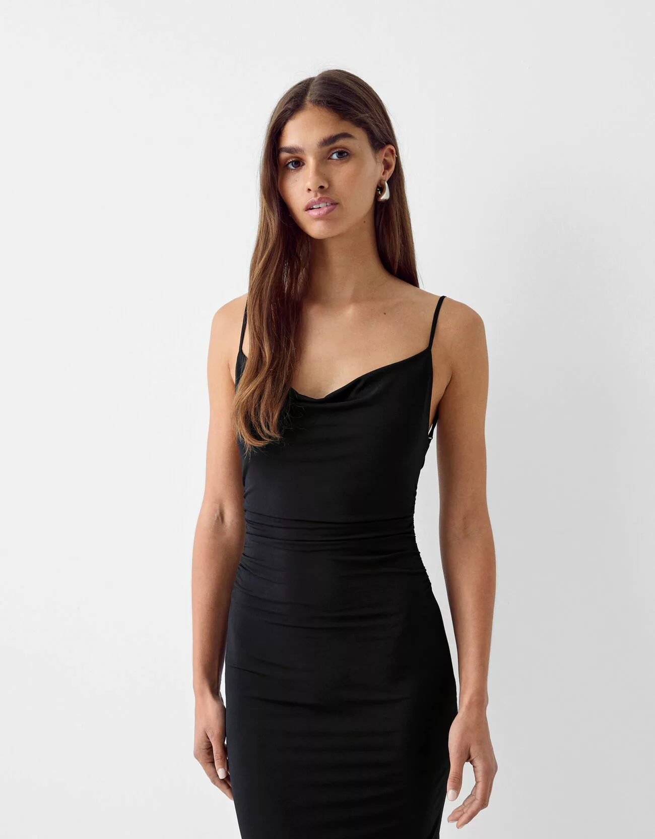 Bershka Langes Kleid Mit Drapierten Trägern Damen S Schwarz günstig online kaufen