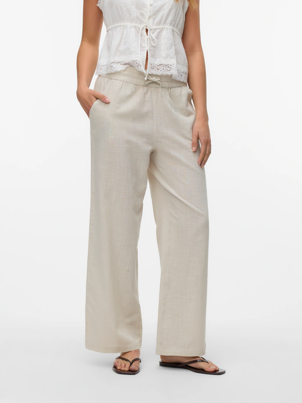 Vero Moda Schlupfhose "VMCAIA MW WIDE PANT WVN NOOS", Sommerhose, mit Leine günstig online kaufen