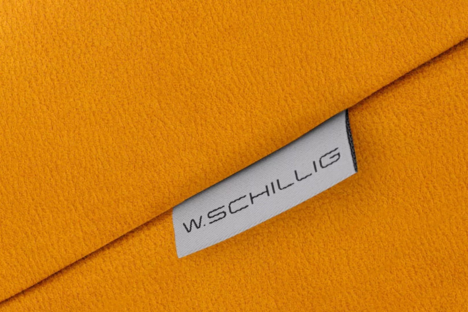 W.SCHILLIG 2-Sitzer "finn", German Design Award 2016, Fußgestell Nussbaum n günstig online kaufen