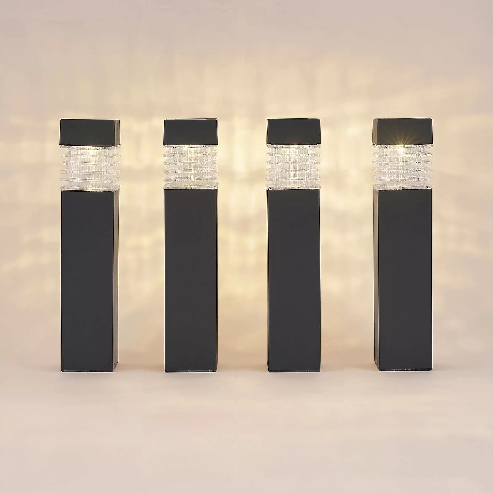 Lindby Fanney LED-Solarleuchte, Erdspieß, 4er-Set günstig online kaufen