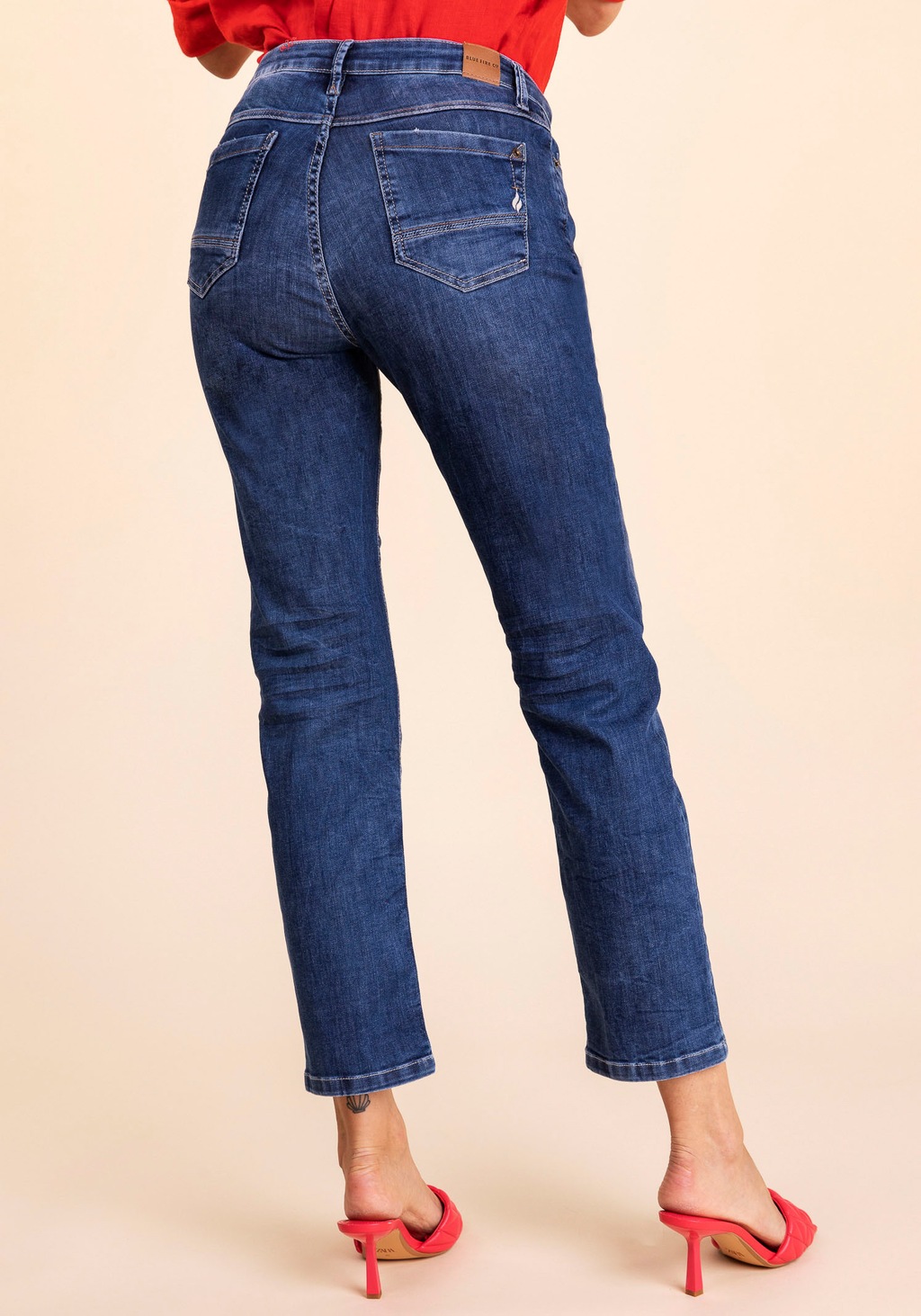 BLUE FIRE Straight-Jeans JULIE mit hoher Elastizität und ultimativen Komfor günstig online kaufen