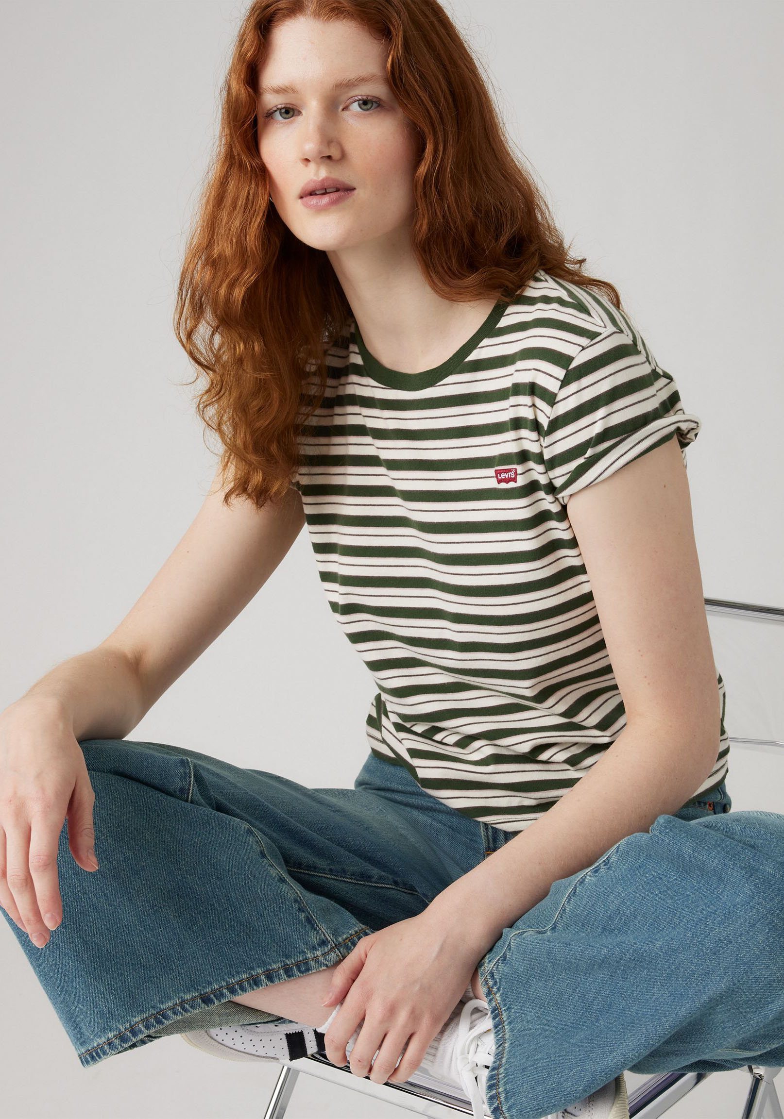 Levis T-Shirt "The perfect Tee", mit kleiner Logo-Stickerei günstig online kaufen