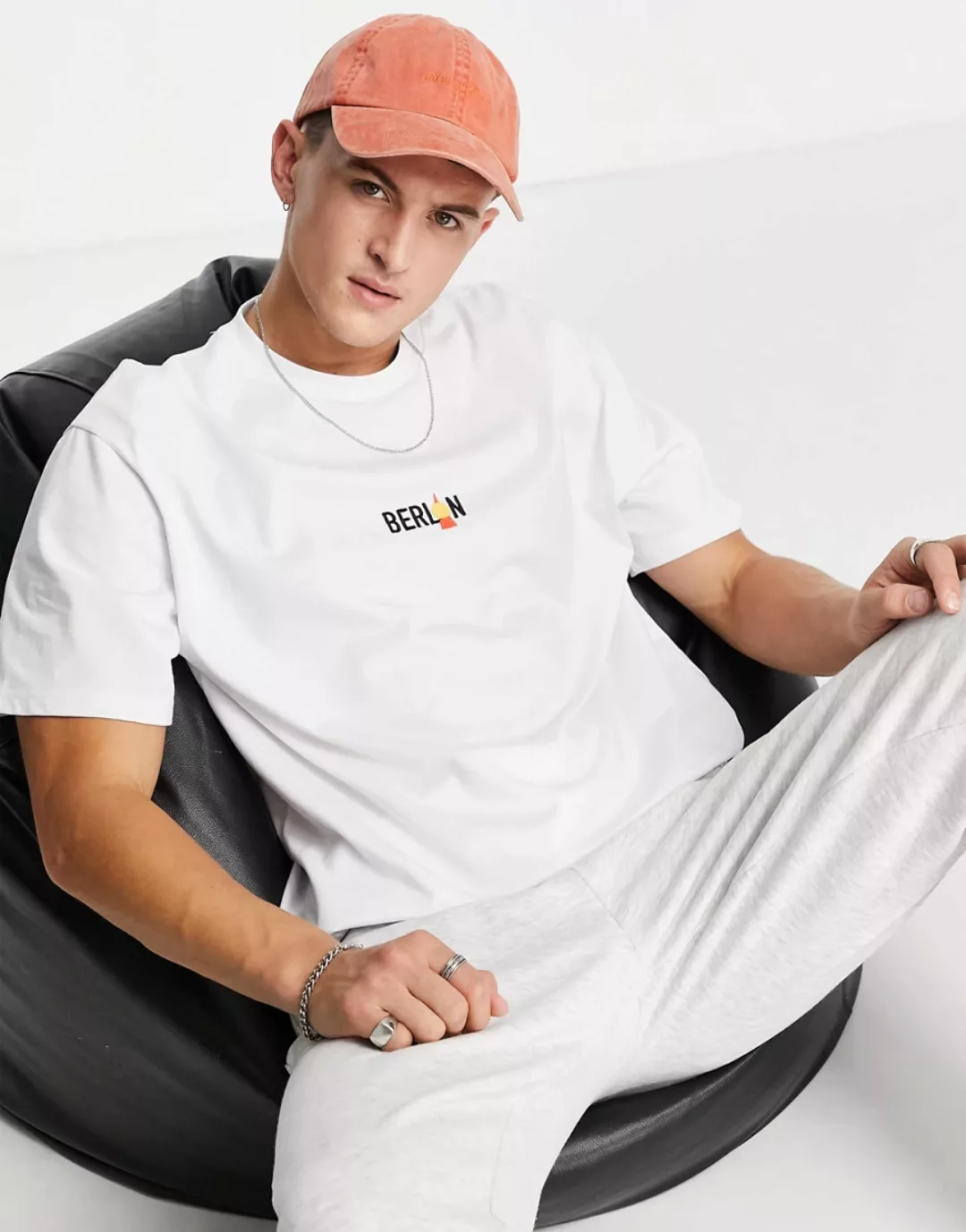 Topman – Oversize-T-Shirt in Weiß mit Berlin-Cityprint günstig online kaufen