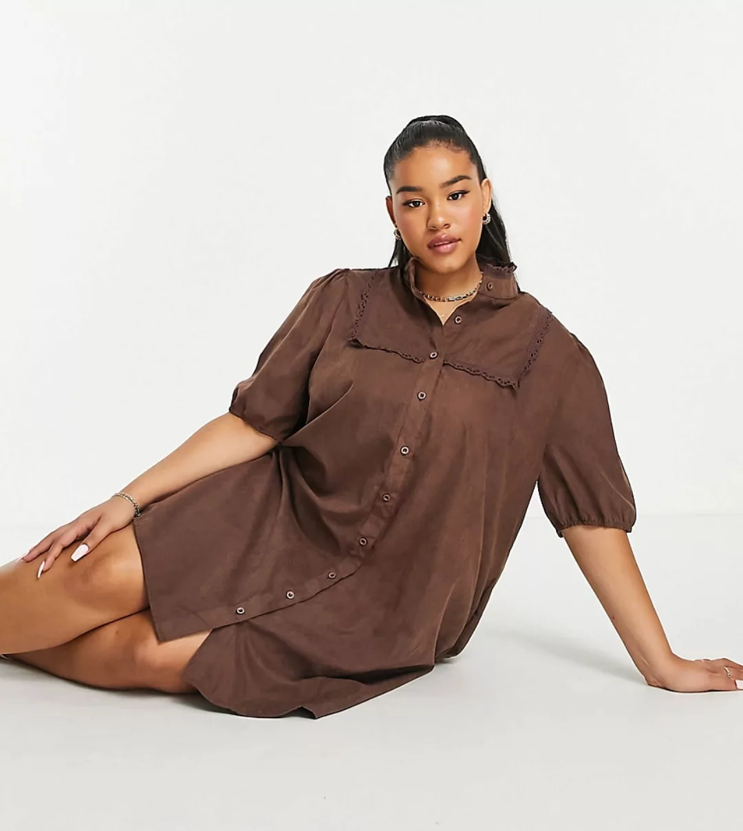 Lola May Plus – Mini-Hemdkleid mit Puffärmeln-Braun günstig online kaufen