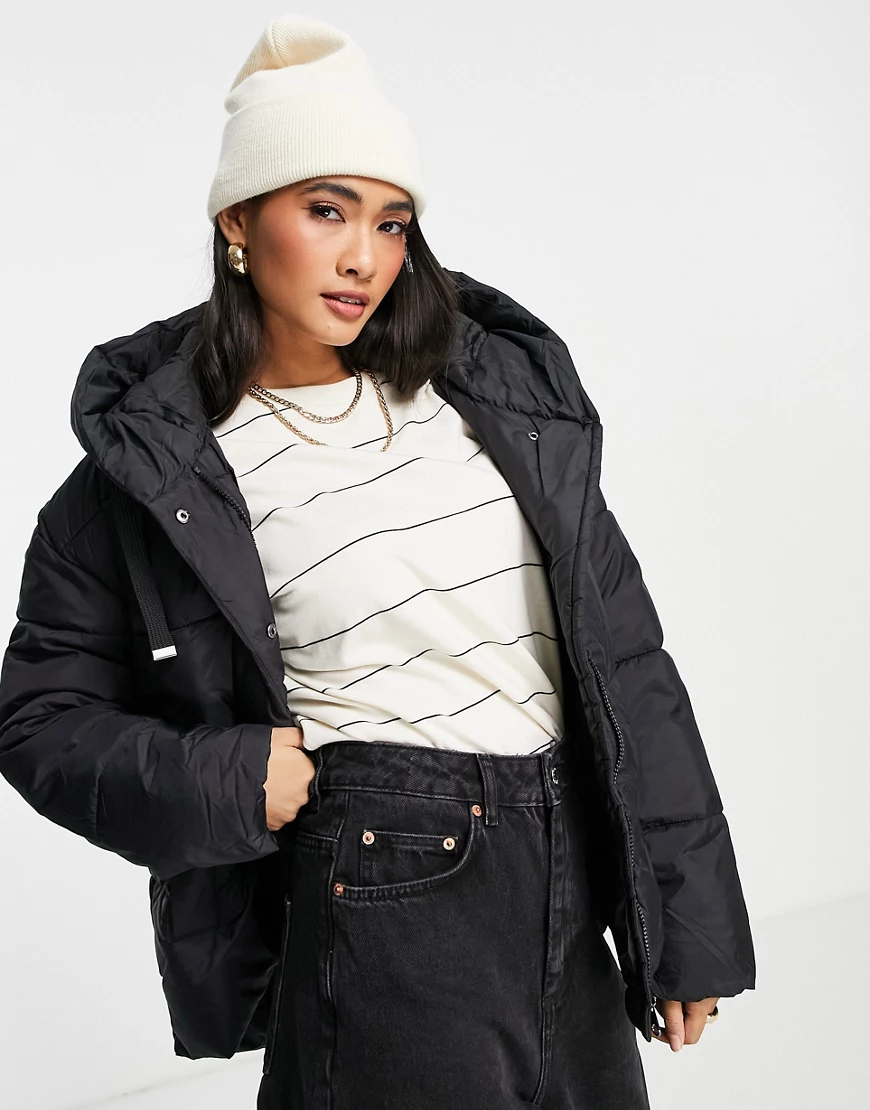 Vero Moda – Wattierter Mantel mit Kapuze in Schwarz günstig online kaufen