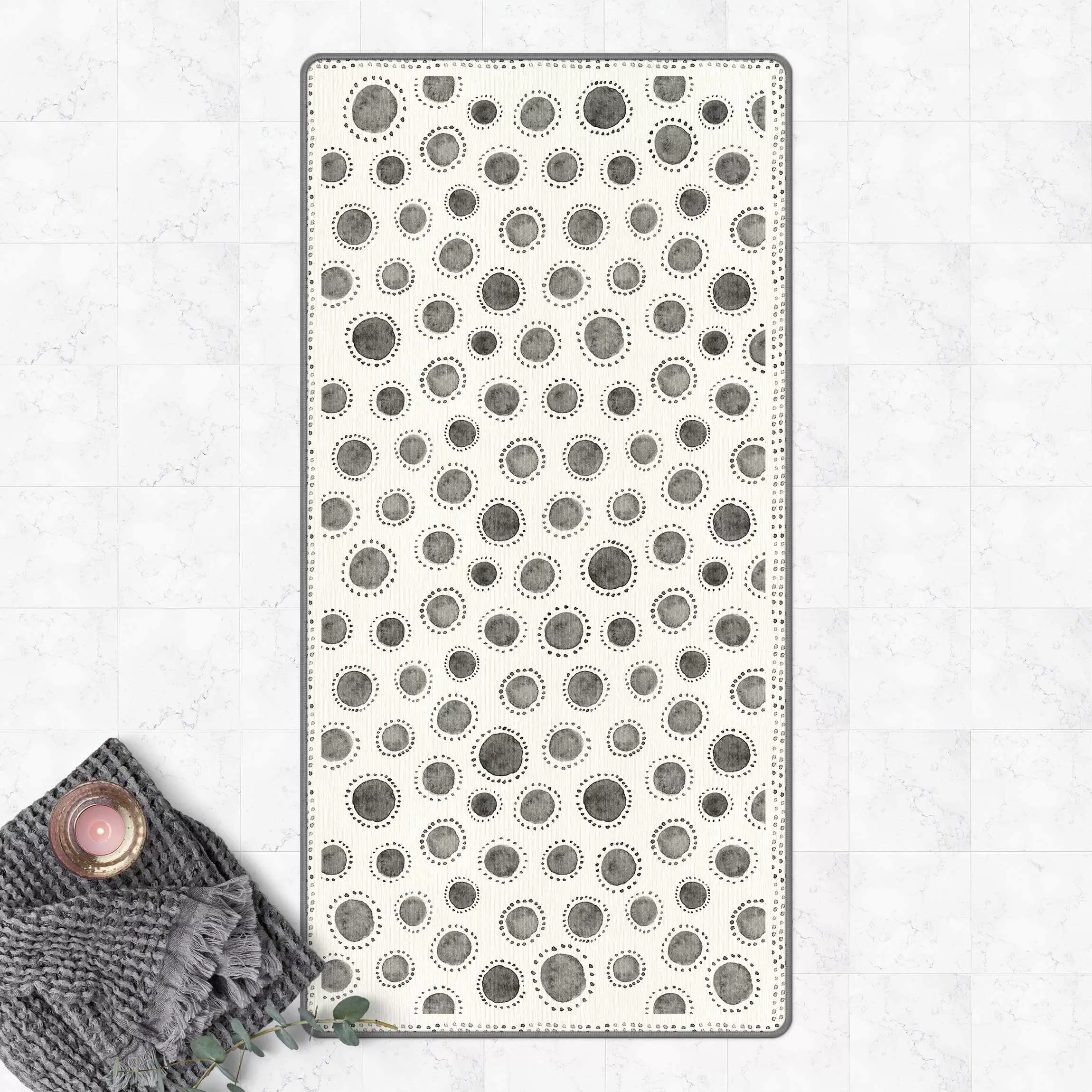 Teppich Graue Aquarell Polkadots mit Pünktchen und Rahmen günstig online kaufen