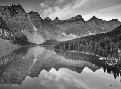 Papermoon Fototapete »Landschaft Schwarz & Weiß« günstig online kaufen