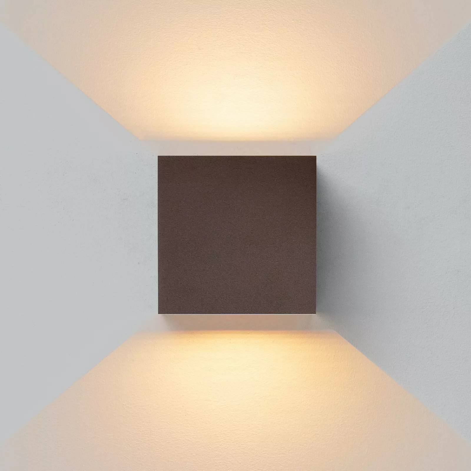 LED-Außenwandleuchte Davos XL, corten, eckig, dimmbar, Alu günstig online kaufen