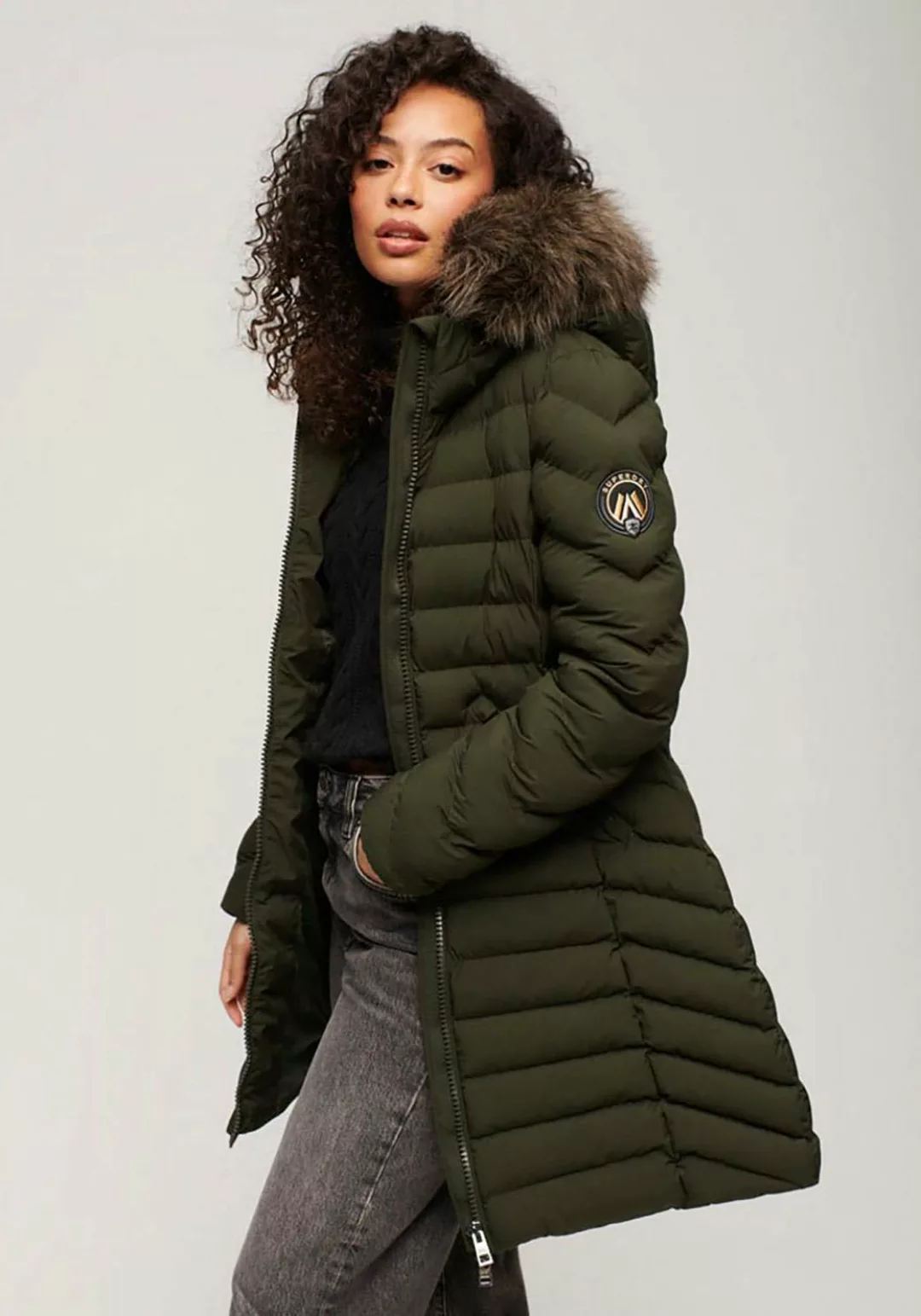 Superdry Steppjacke "FUJI FAUX FUR HOOD MID LENGTH", mit Kapuze günstig online kaufen