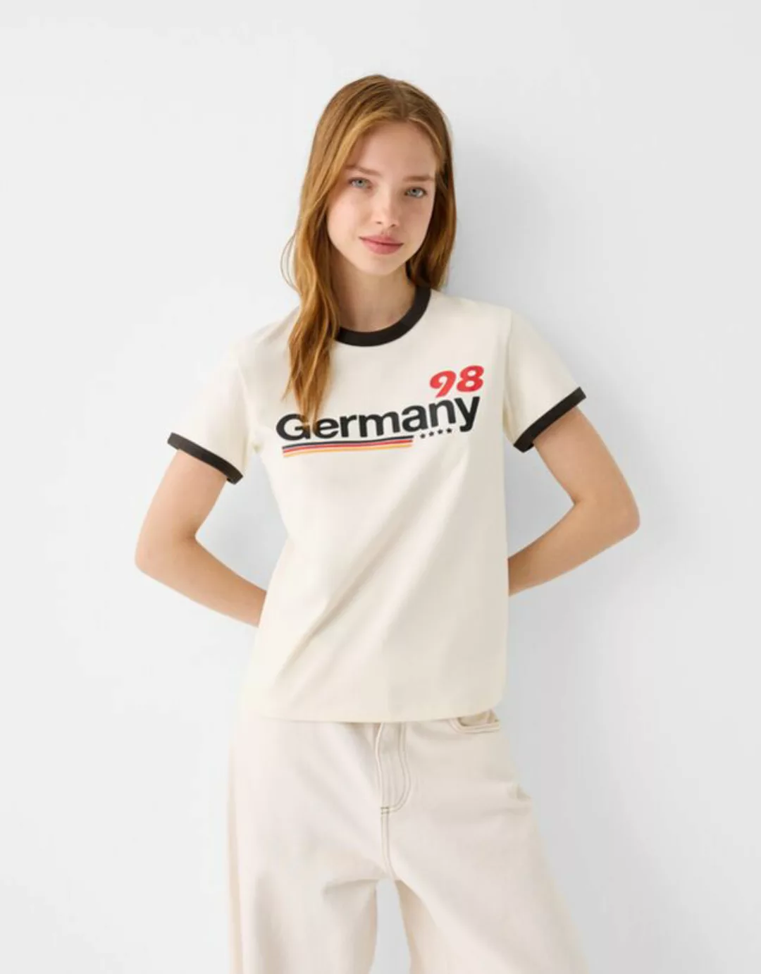 Bershka Sportliches Kurzarm-T-Shirt Mit Kontrasten Damen L Rohweiß günstig online kaufen