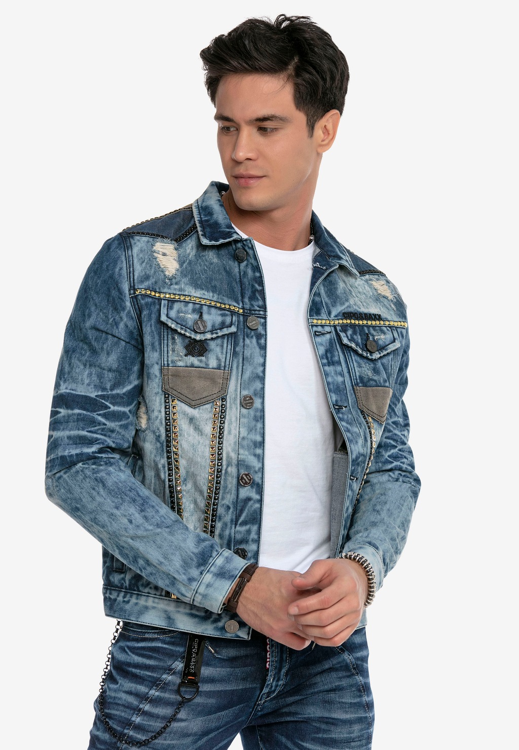 Cipo & Baxx Jeansjacke, mit stylischen Nietenbesatz günstig online kaufen