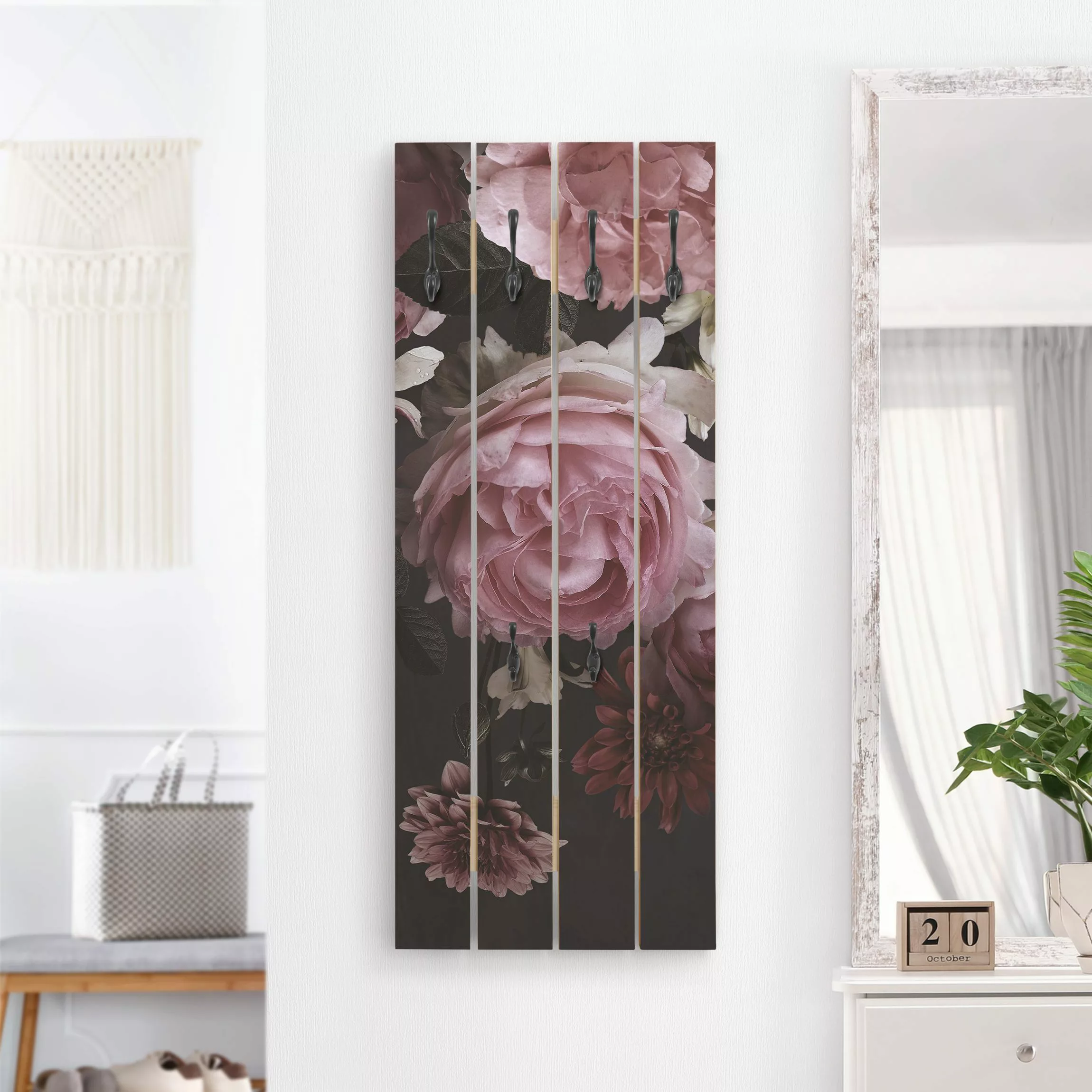 Wandgarderobe Rosa Blumen auf Schwarz Vintage günstig online kaufen