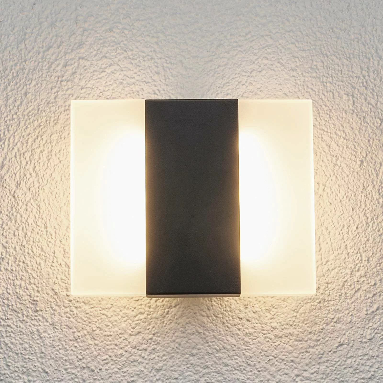 Börje - LED-Außenwandleuchte in eckiger Form günstig online kaufen