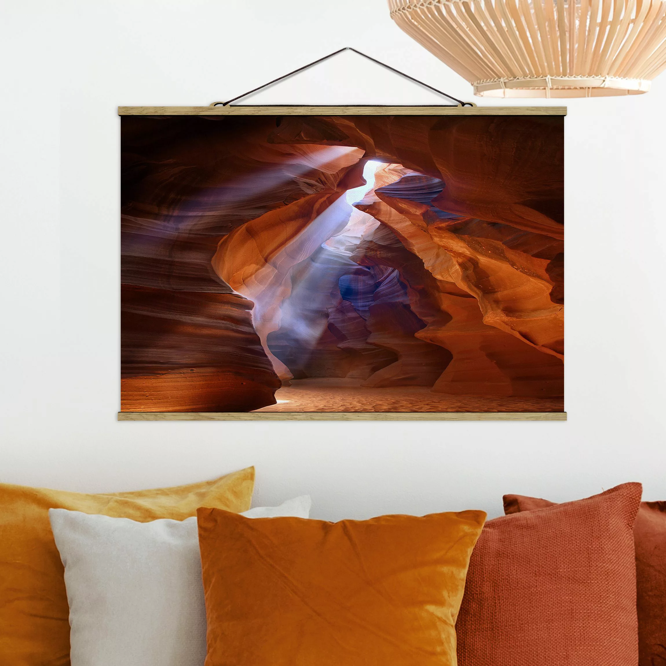 Stoffbild Berge mit Posterleisten - Querformat Lichtspiel im Antelope Canyo günstig online kaufen