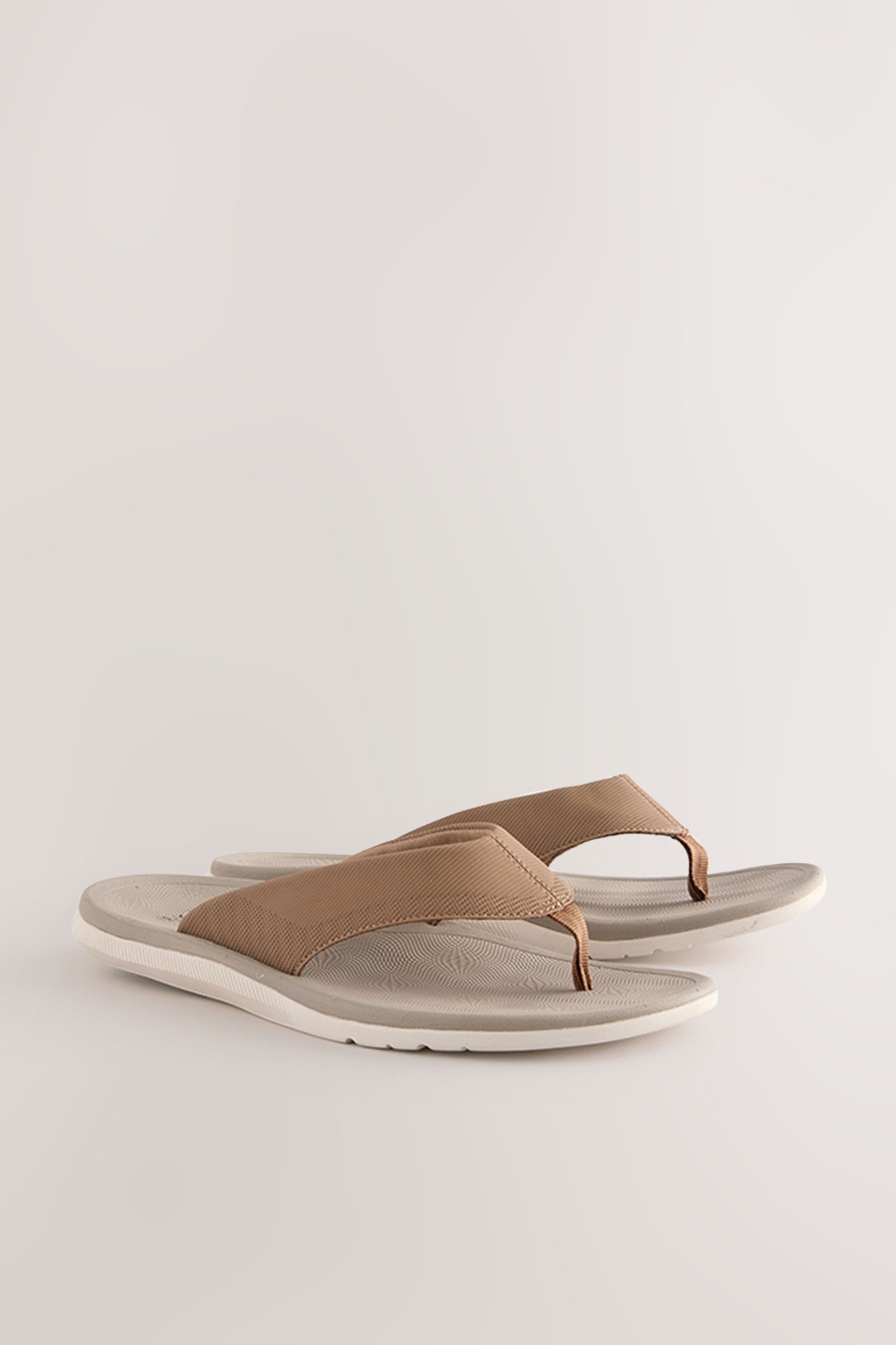 Next Sportliche Zehentrenner-Sandalen Sandale (1-tlg) günstig online kaufen