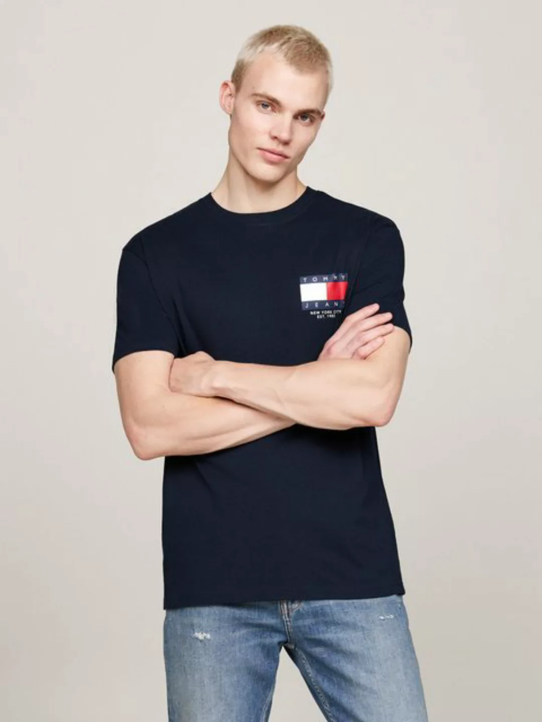 Tommy Jeans T-Shirt TJM REG RWB SIG FLAG TEE EXT mit Logo-Print günstig online kaufen