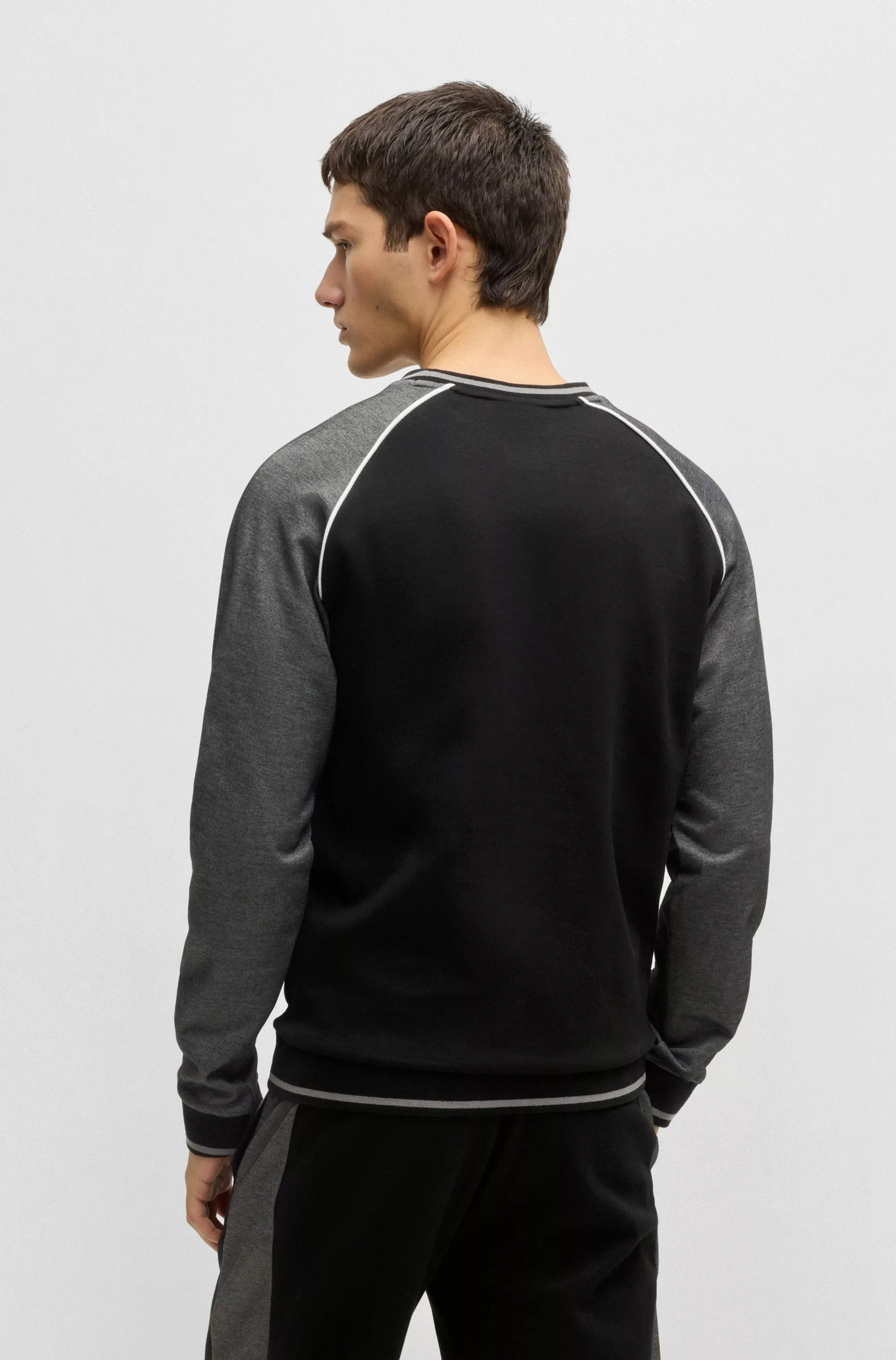 BOSS Sweatshirt, mit kontrastfarbenen Details günstig online kaufen