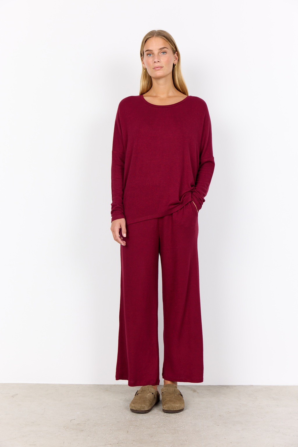 soyaconcept Rundhalsshirt "SC-BIARA 1", bequemer Pullover, elastische Visko günstig online kaufen