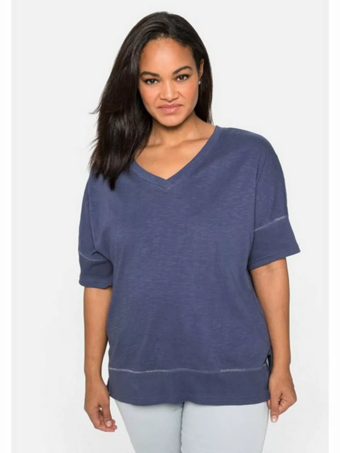Sheego T-Shirt "Große Größen", aus Strukturqualität, mit Seitenschlitzen günstig online kaufen