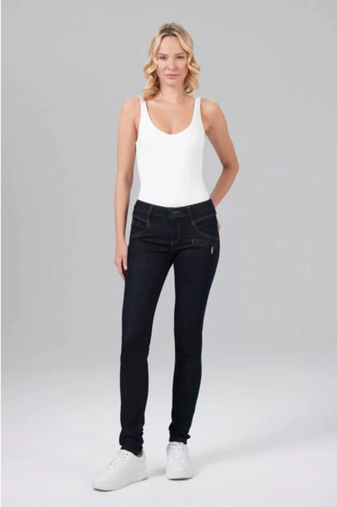 Miracle of Denim 5-Pocket-Jeans Suzy Skinny Fit (1-tlg) günstig online kaufen