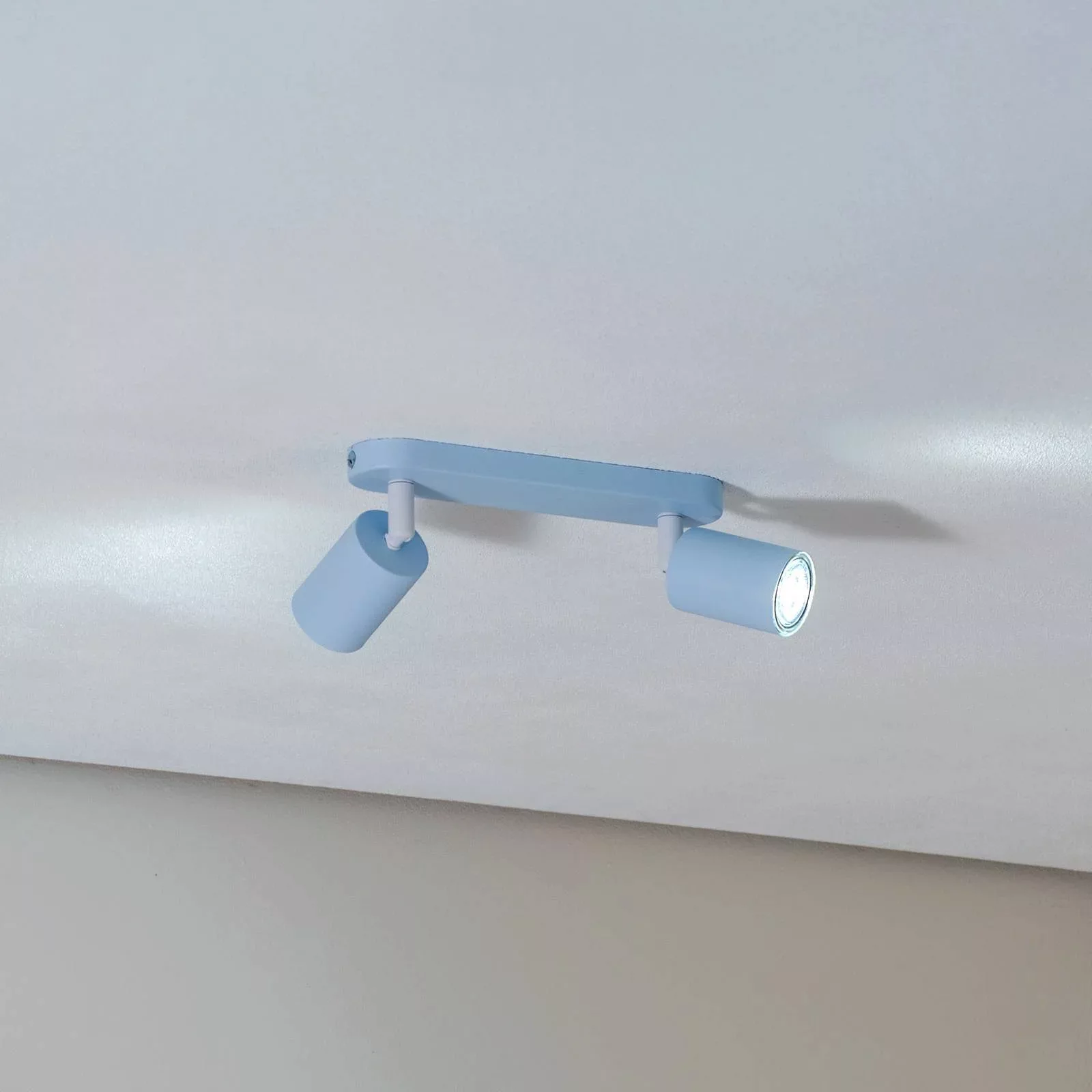 Deckenstrahler Livia, hellblau, 35 cm, 2-flg., Metall, GU10 günstig online kaufen