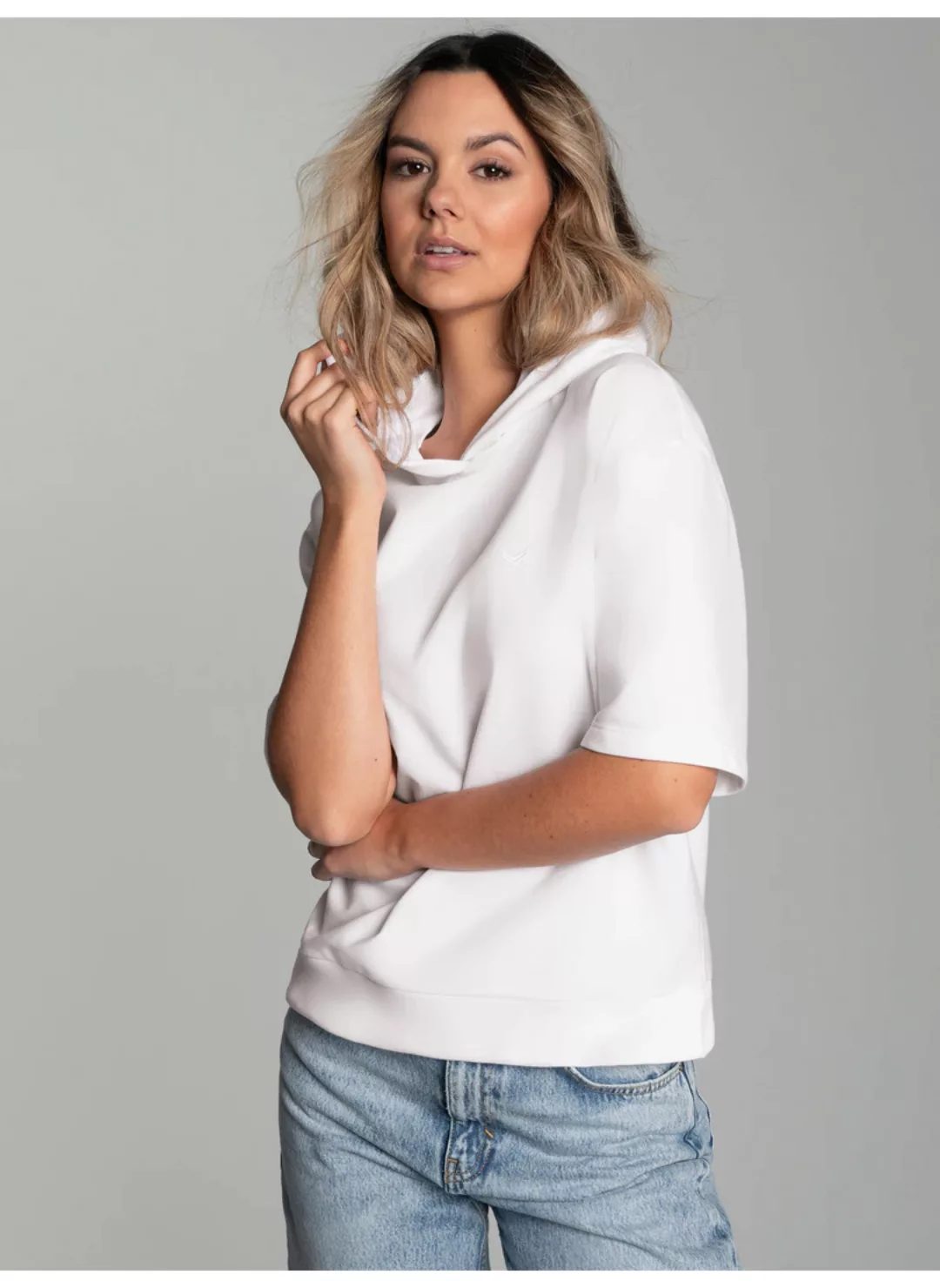 Trigema Kapuzensweatshirt "TRIGEMA Kurzarm Cropped Hoodie" günstig online kaufen