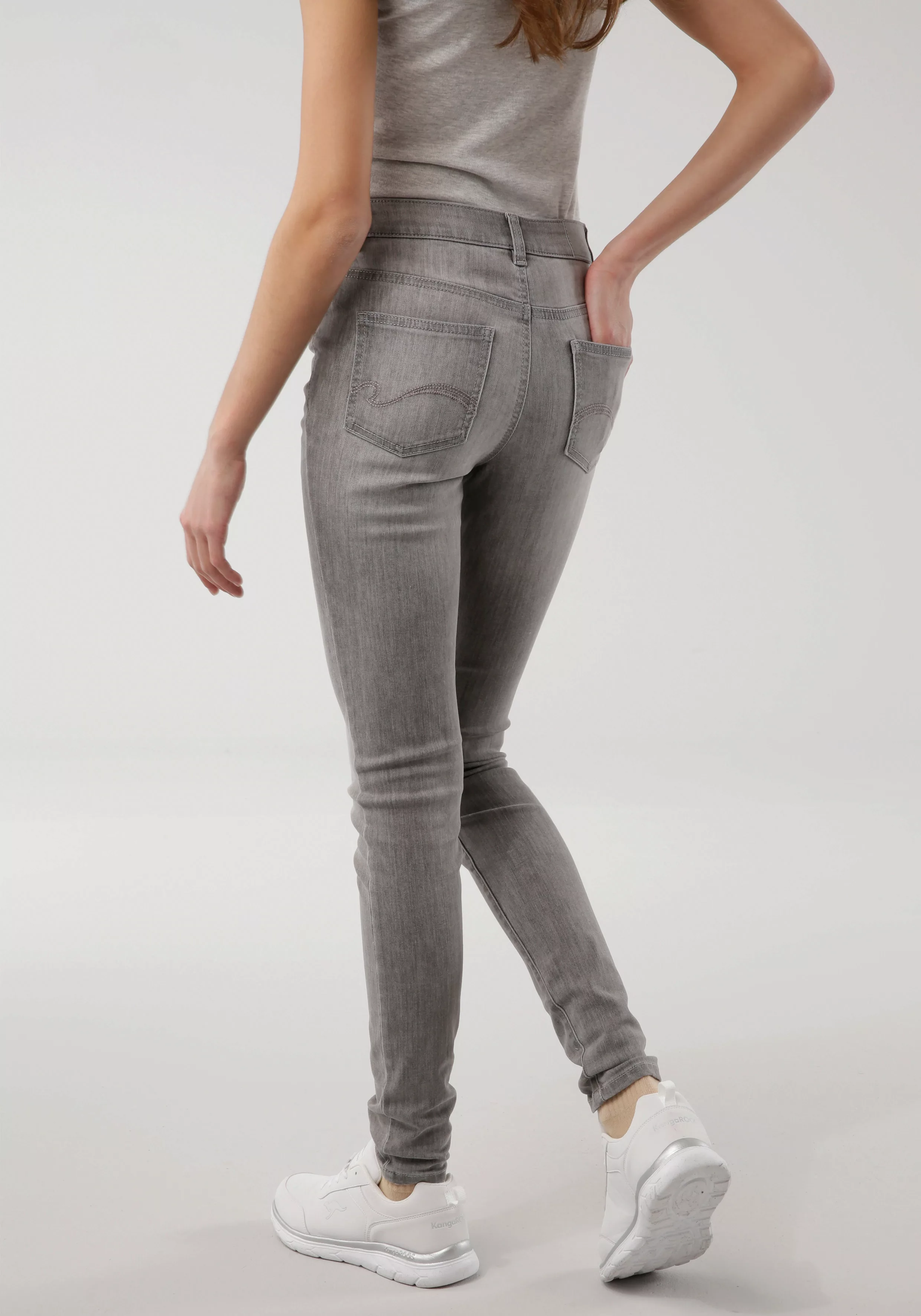 KangaROOS 5-Pocket-Jeans "SUPER SKINNY HIGH RISE", mit used-Effekt günstig online kaufen