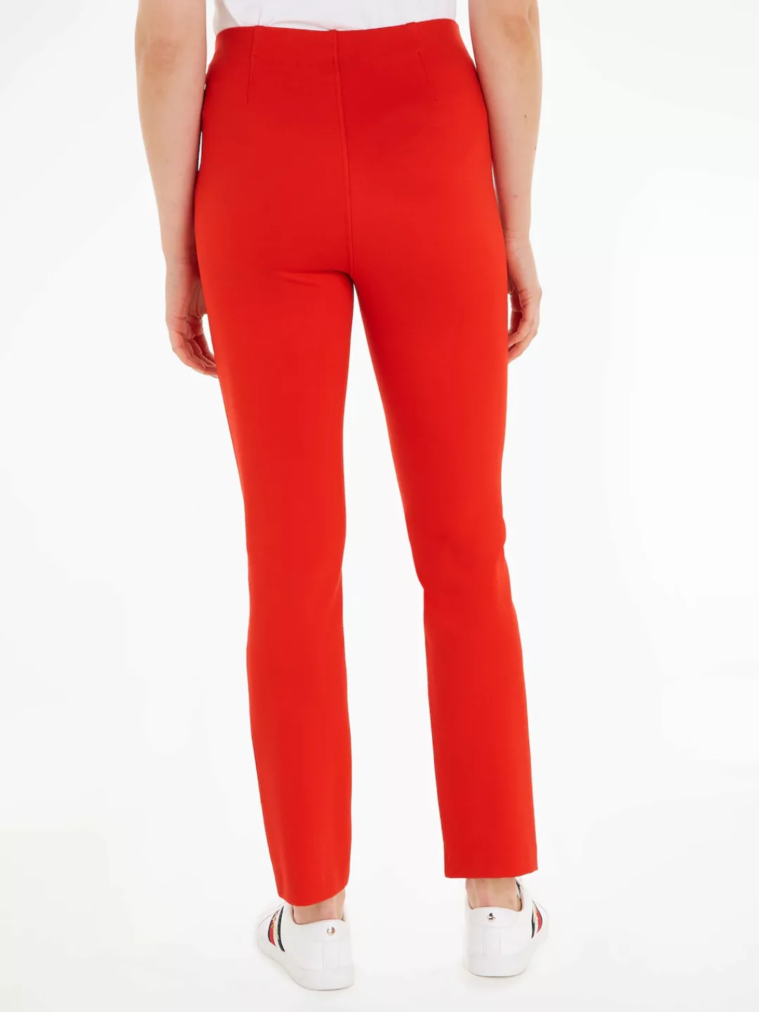 Tommy Hilfiger Strickhose SLIM ELEVATED KNITTED PANT mit Metall-Markenlabel günstig online kaufen