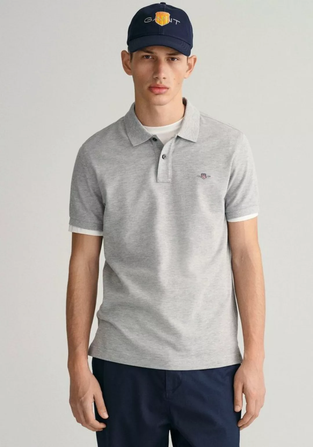 Gant Poloshirt SLIM SHIELD SS PIQUE POLO mit Logostickerei auf der Brust günstig online kaufen