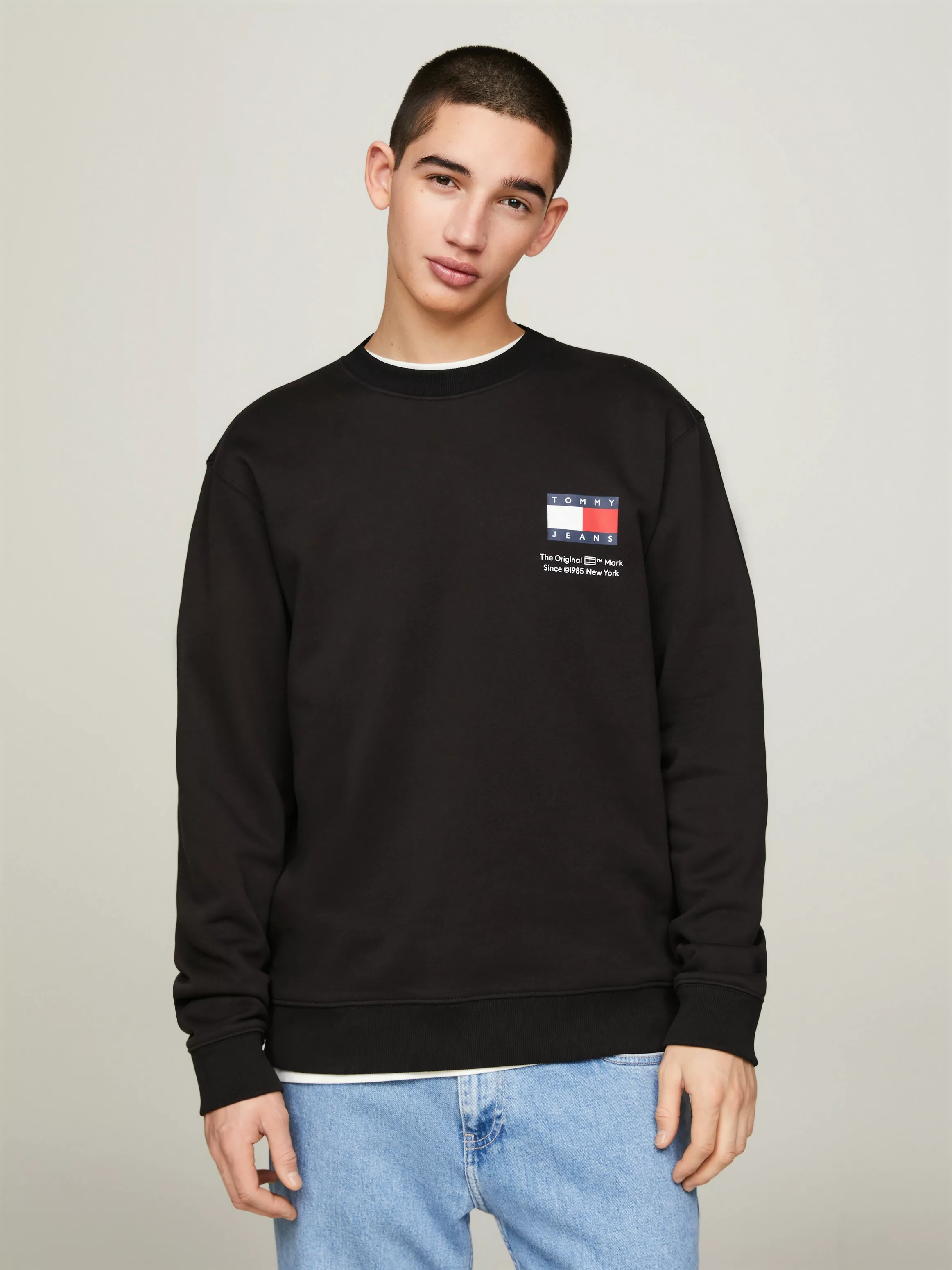 Tommy Jeans Sweatshirt "TJM REG ESSENTIAL FLAG CNECK EXT", Rundhals-Sweatsh günstig online kaufen