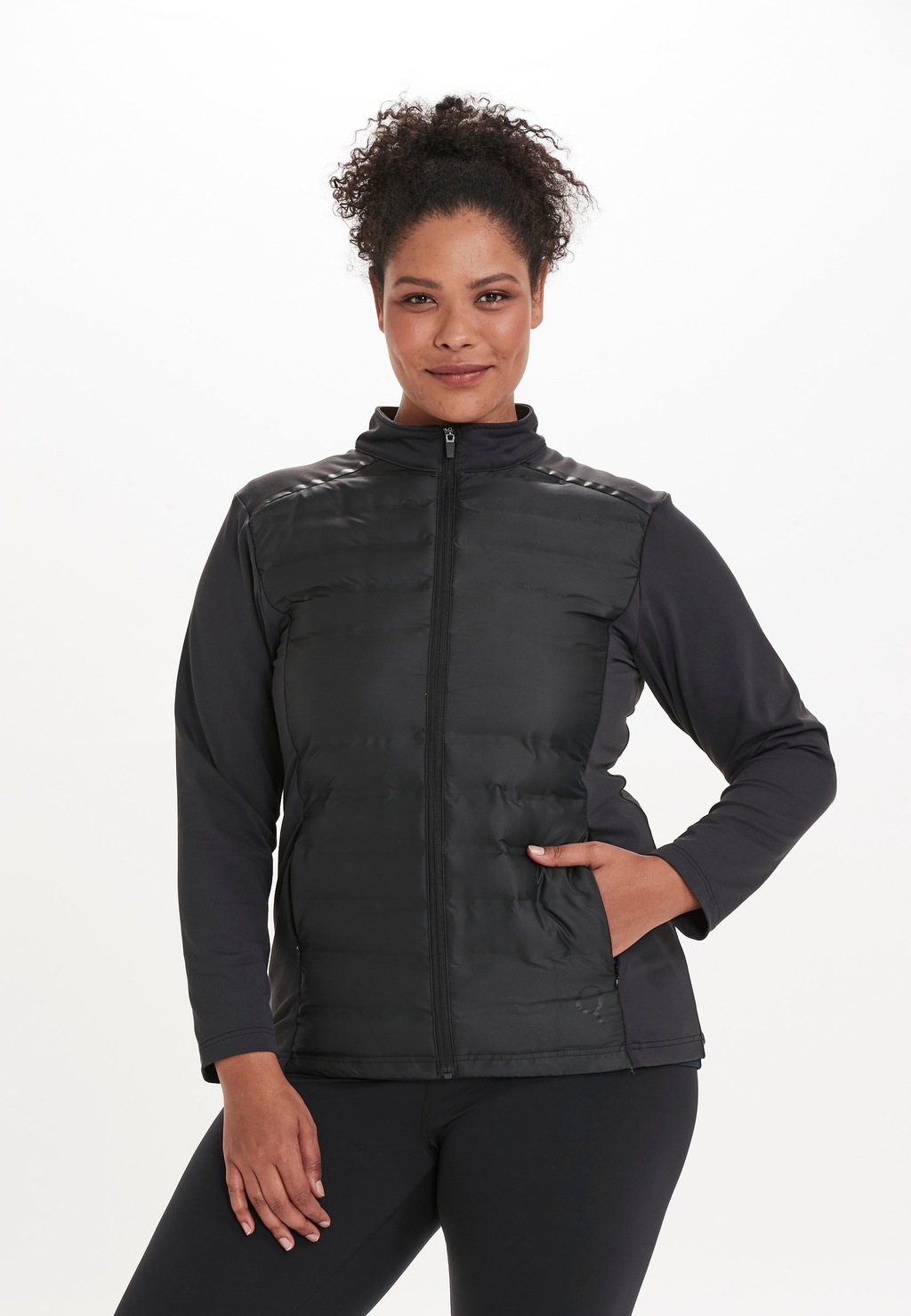 Q by Endurance Trainingsjacke "Sprinna", mit reflektierenden Details günstig online kaufen