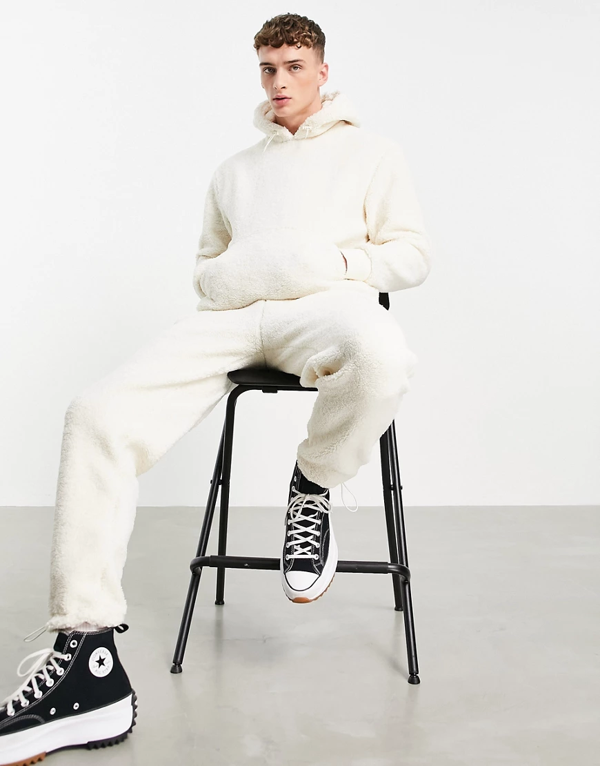 Topman – Jogginghose aus Teddyfell in Stein, Kombiteil-Neutral günstig online kaufen