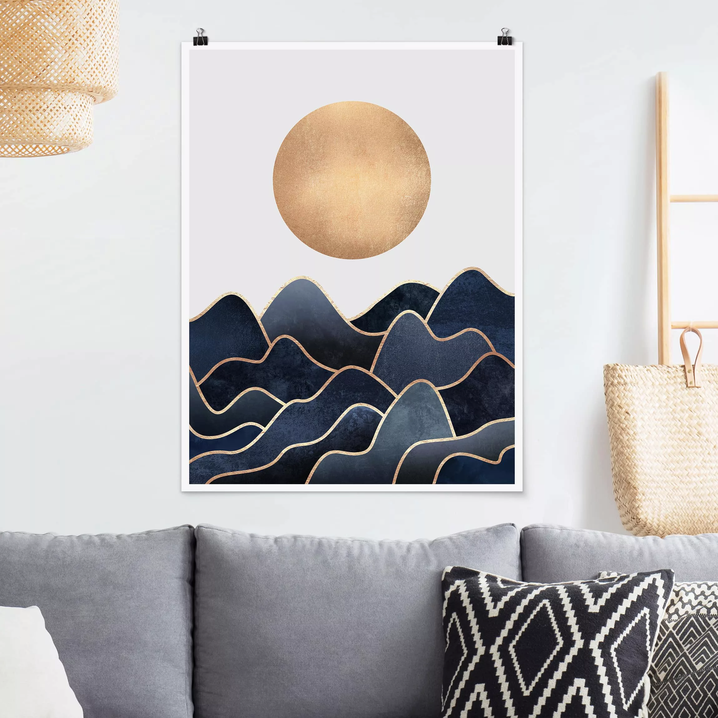 Poster Kunstdruck - Hochformat Goldene Sonne blaue Wellen günstig online kaufen