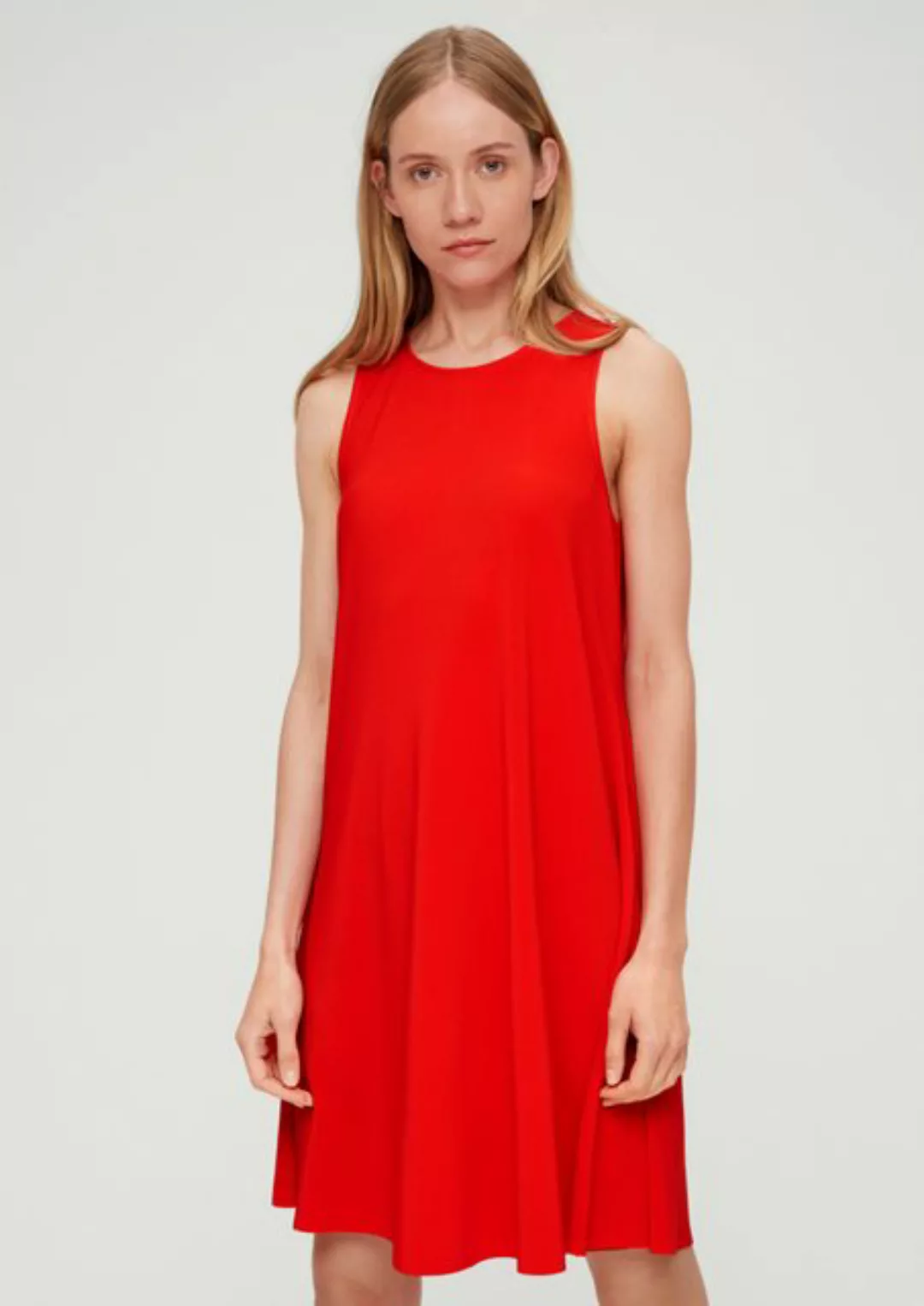 s.Oliver Maxikleid Kleid mit Plisseefalten günstig online kaufen