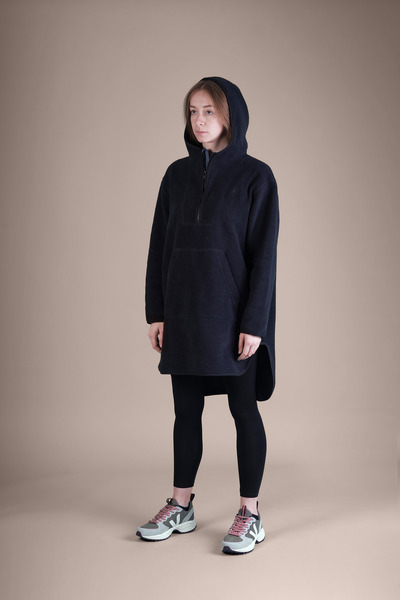 Soki Plush Dress In Dark Navy günstig online kaufen