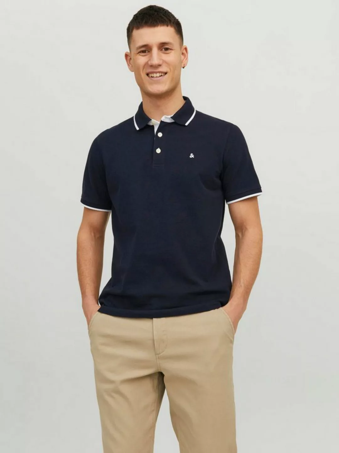 Jack & Jones Poloshirt JJEPAULOS POLO SS NOOS mit Logo Stickerei günstig online kaufen