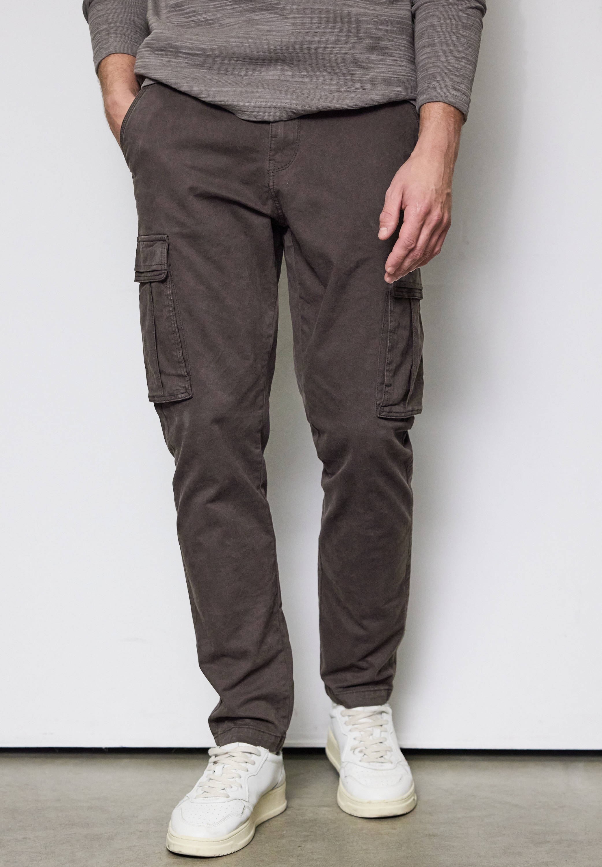 STREET ONE MEN Cargohose, aus Baumwolle mit Stretchanteil günstig online kaufen