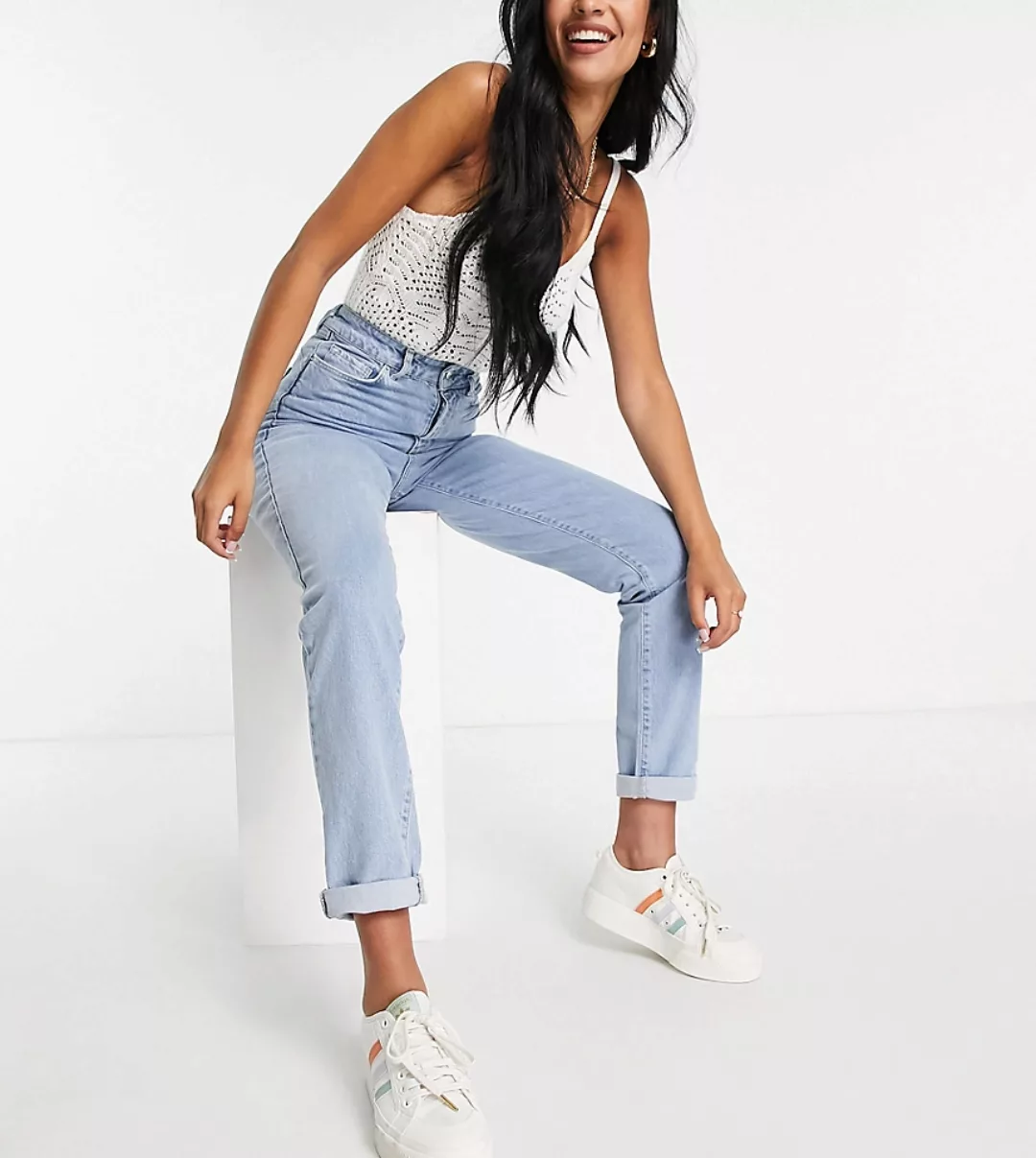 New Look Tall – Mom-Jeans in Stone-Waschung-Blau günstig online kaufen
