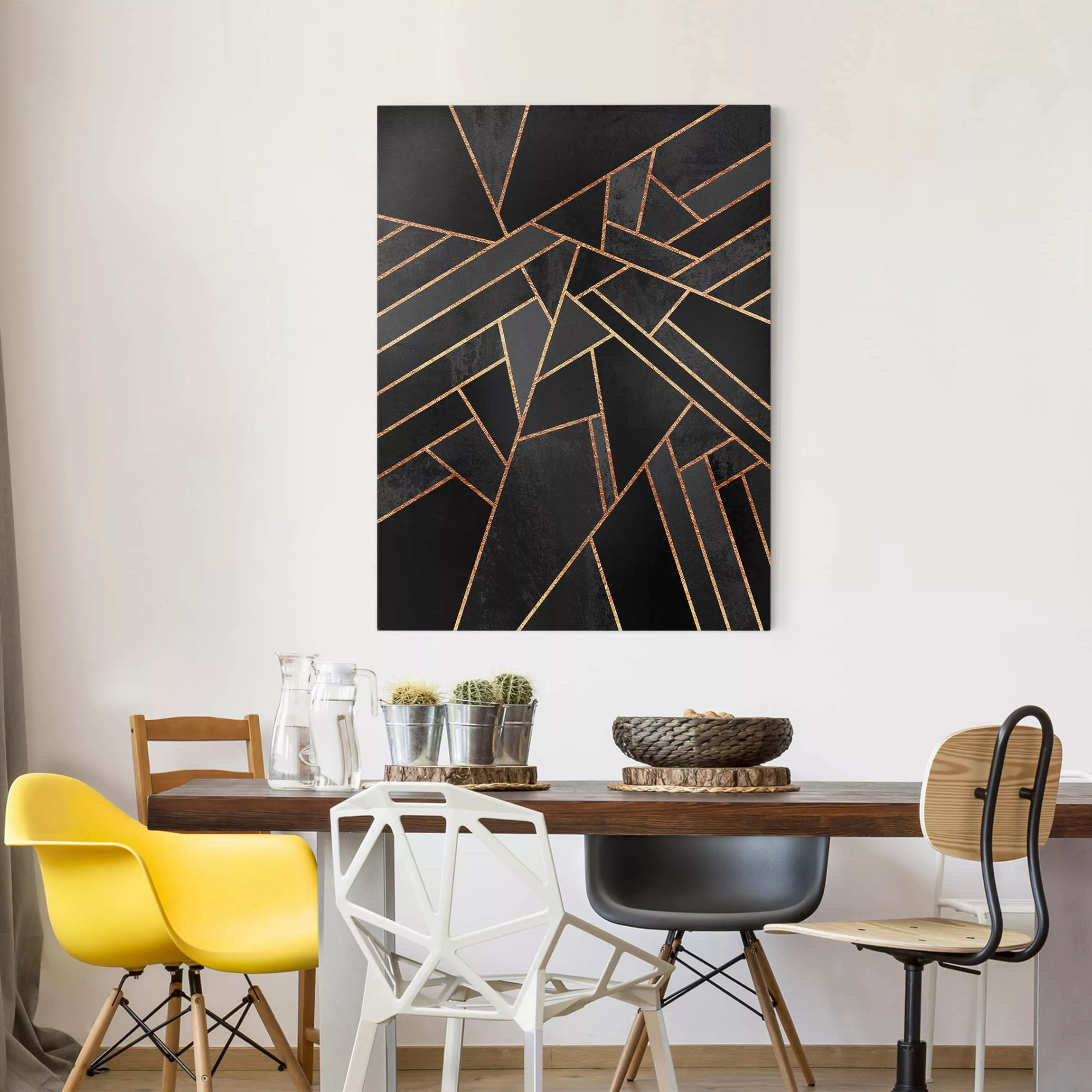 Leinwandbild Abstrakt - Hochformat Schwarze Dreiecke Gold günstig online kaufen