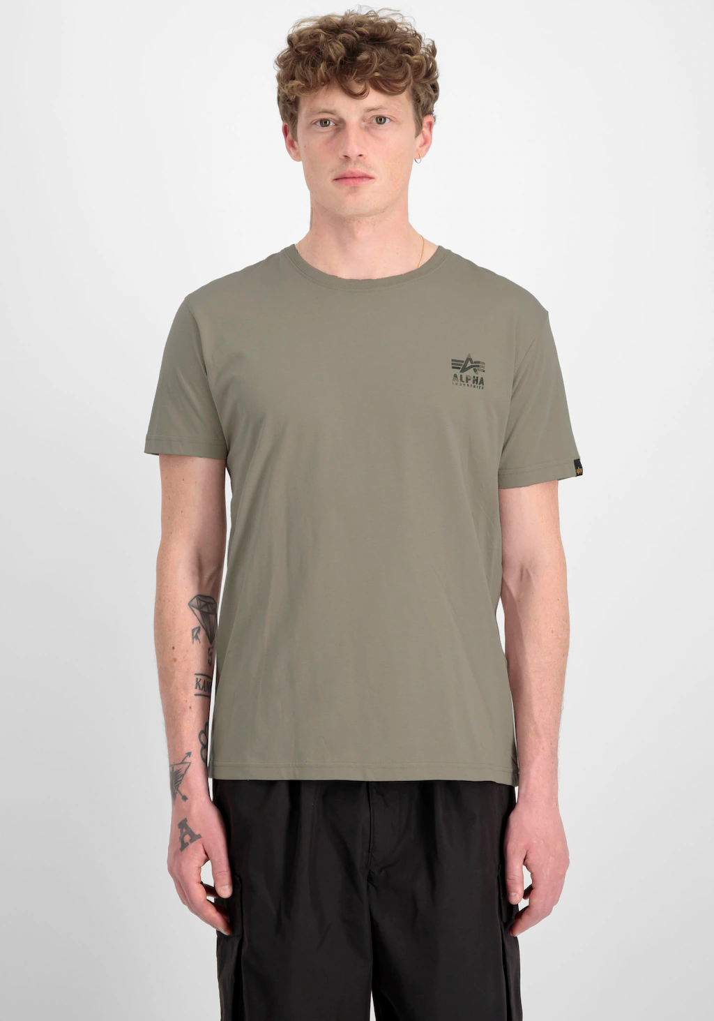 Alpha Industries Rundhalsshirt "Camo Logo Puff Print BP T" günstig online kaufen