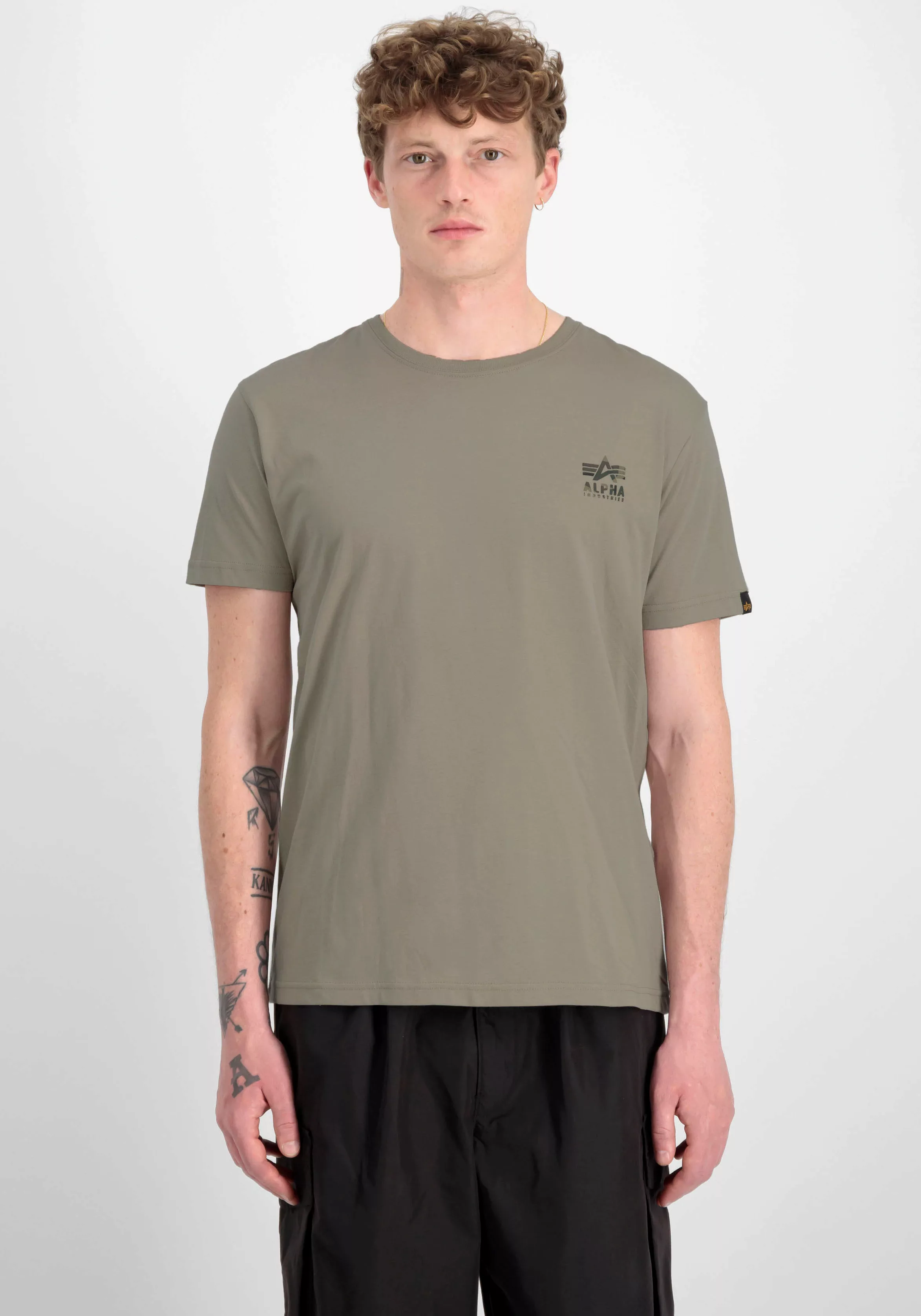 Alpha Industries Rundhalsshirt "Camo Logo Puff Print BP T" günstig online kaufen