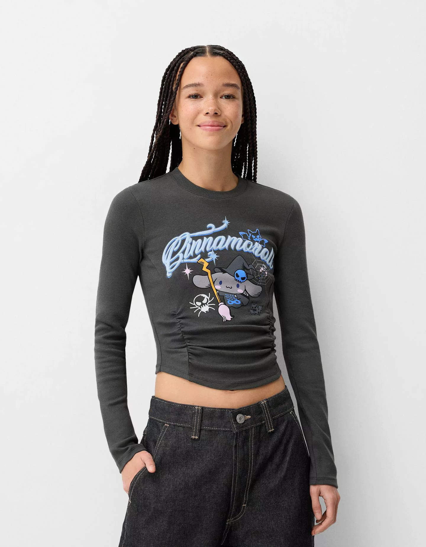 Bershka Langarmshirt Cinnamoroll Mit Langen Ärmeln Und Print Damen L Grau günstig online kaufen